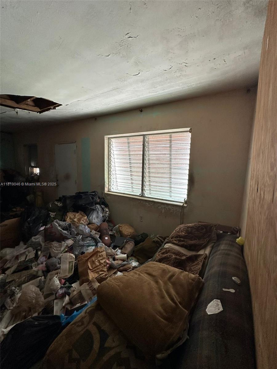 13180 NW 11th Ave, North Miami, Florida image 36