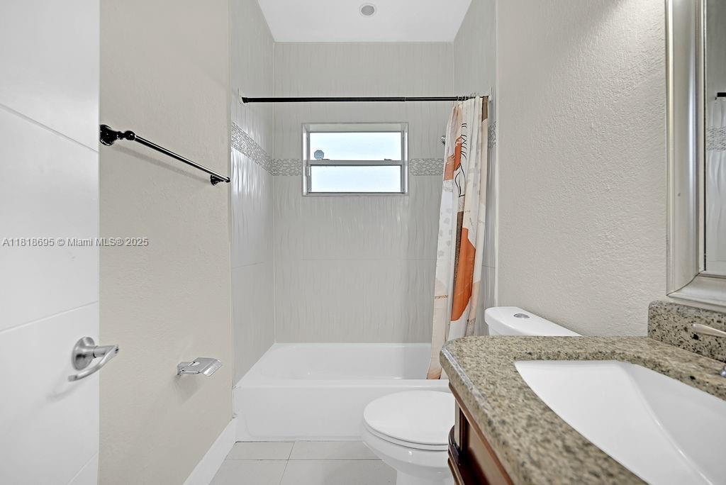 1968 NW 186th St, Miami Gardens, Florida image 25