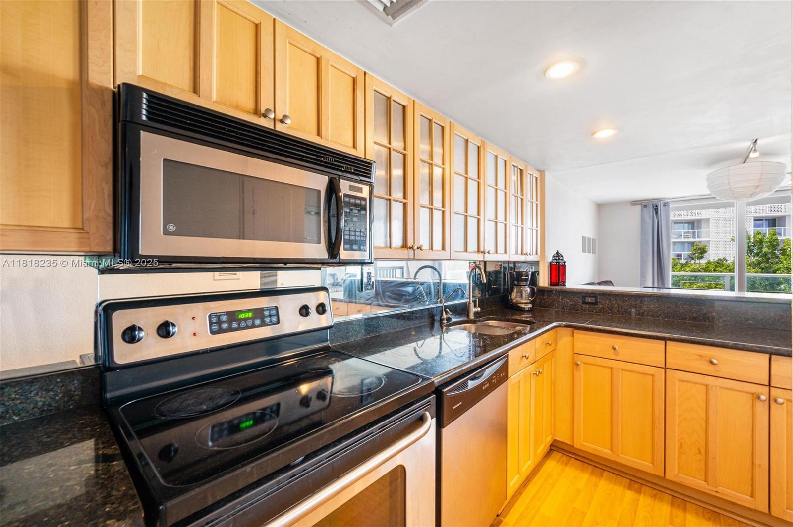 Property photo # 7