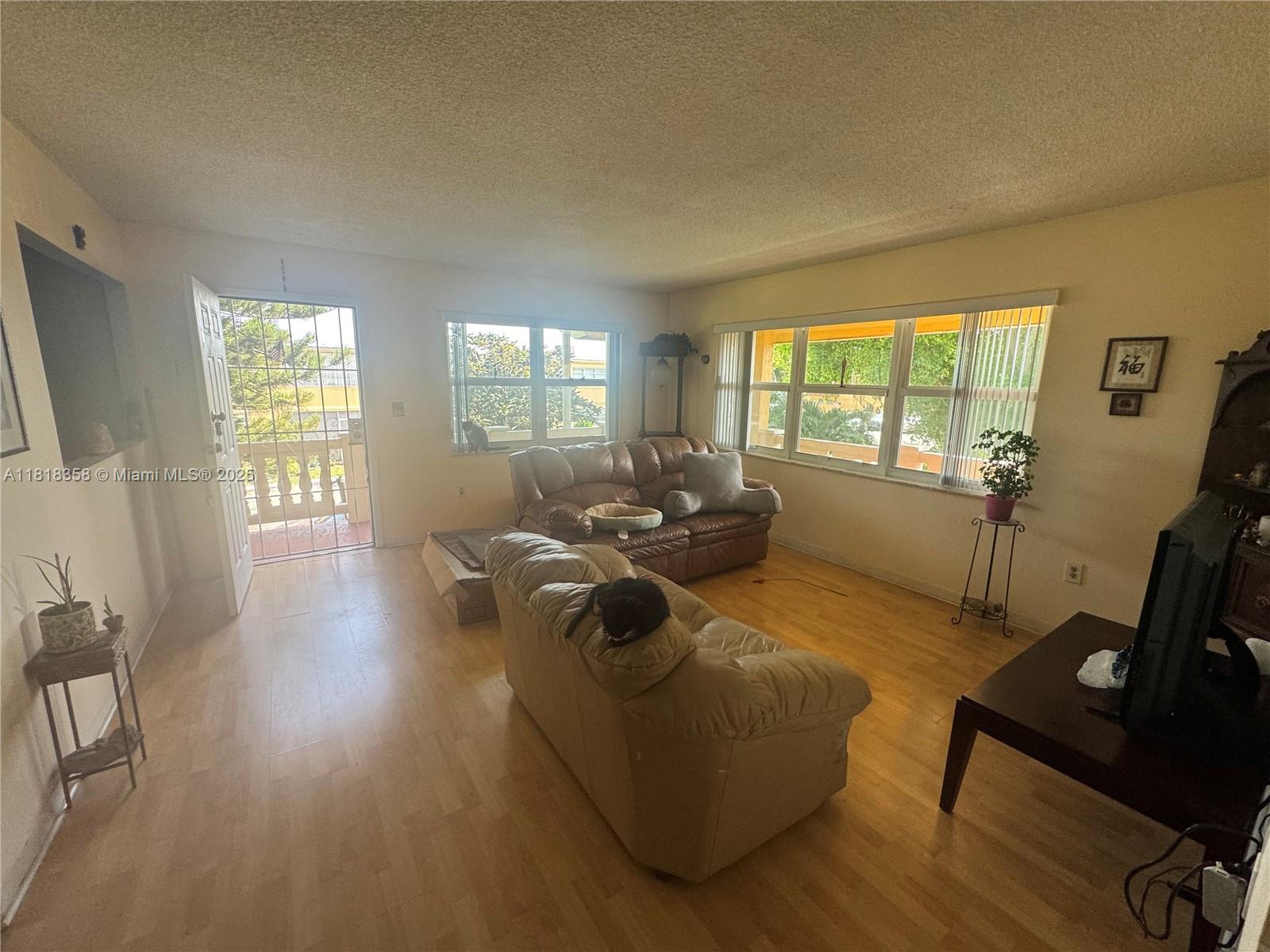 115 NE 202nd Ter #M25, Miami Gardens, Florida image 6