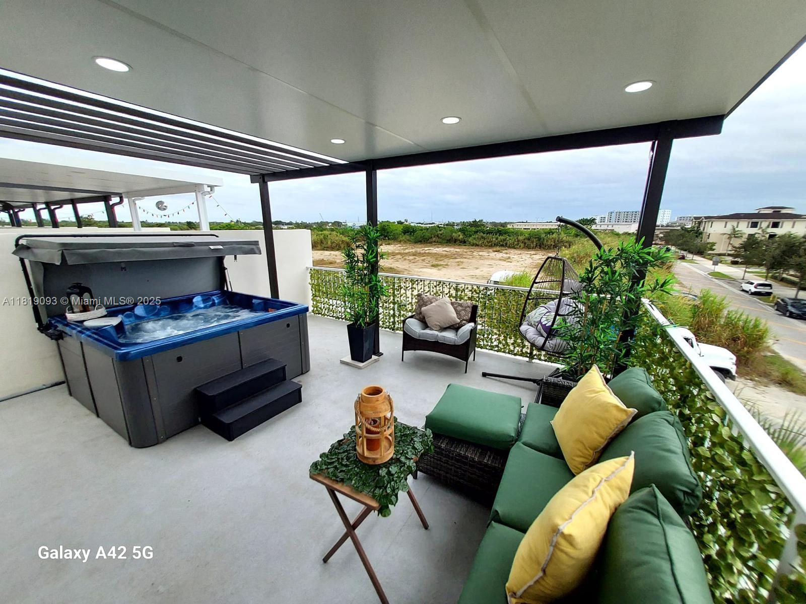 25718 SW 143rd Path, Homestead, Florida image 24