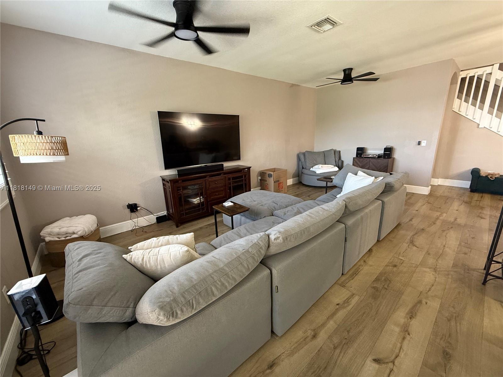 9595 N Town Parc Cir N, Parkland, Florida image 11