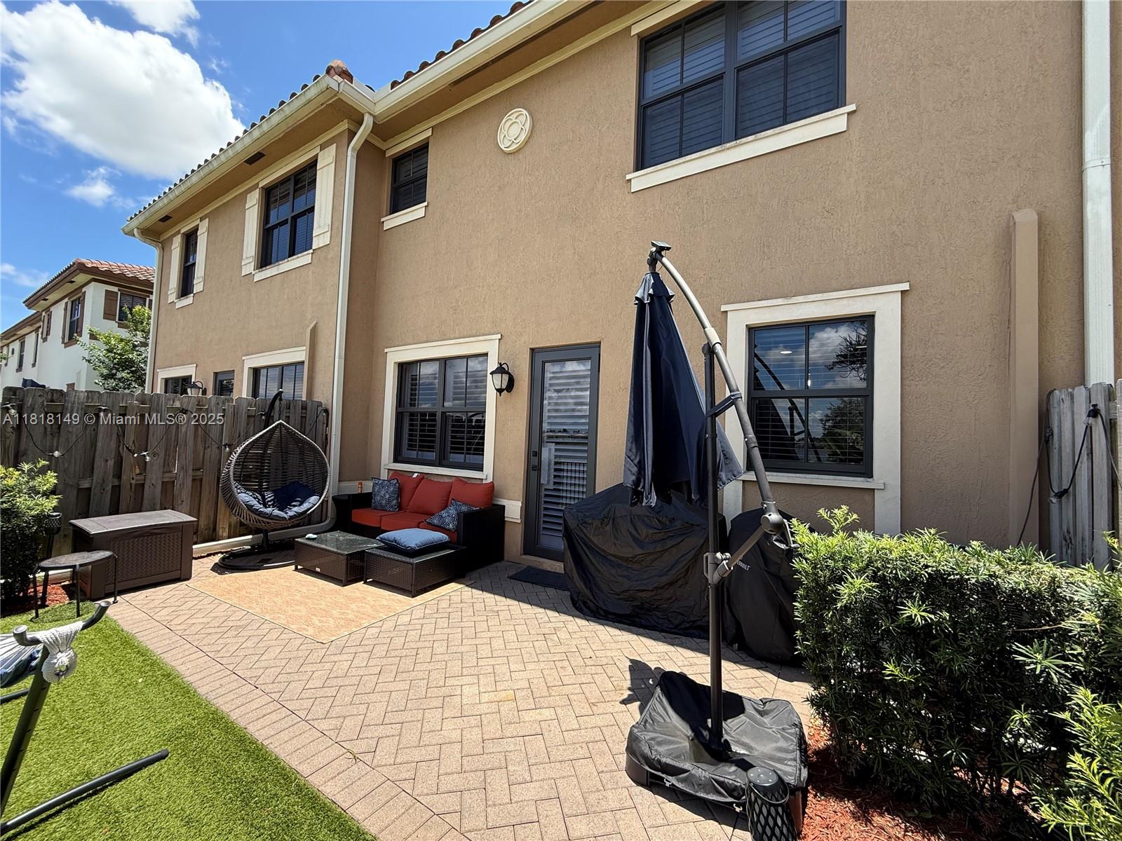 9595 N Town Parc Cir N, Parkland, Florida image 7