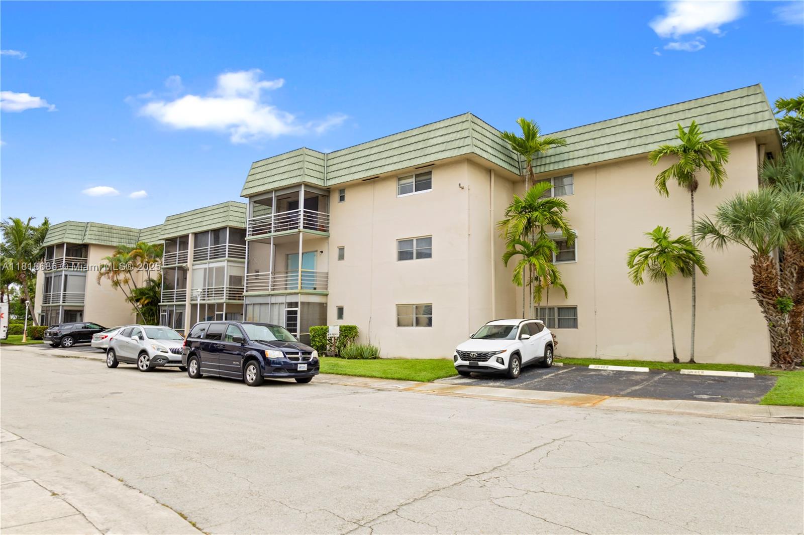 5790 Stirling #212, Hollywood, Florida image 1