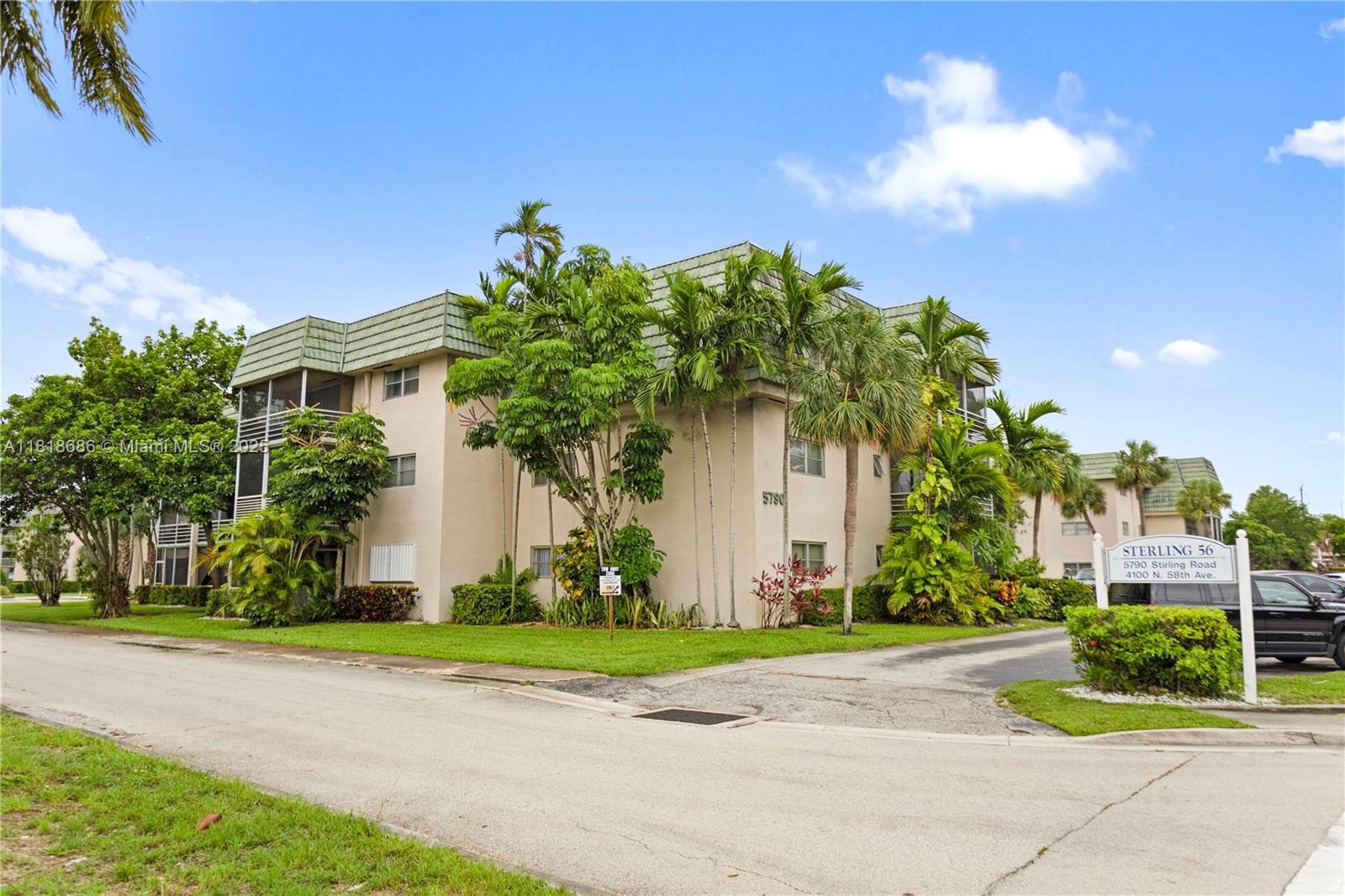 5790 Stirling #212, Hollywood, Florida image 5