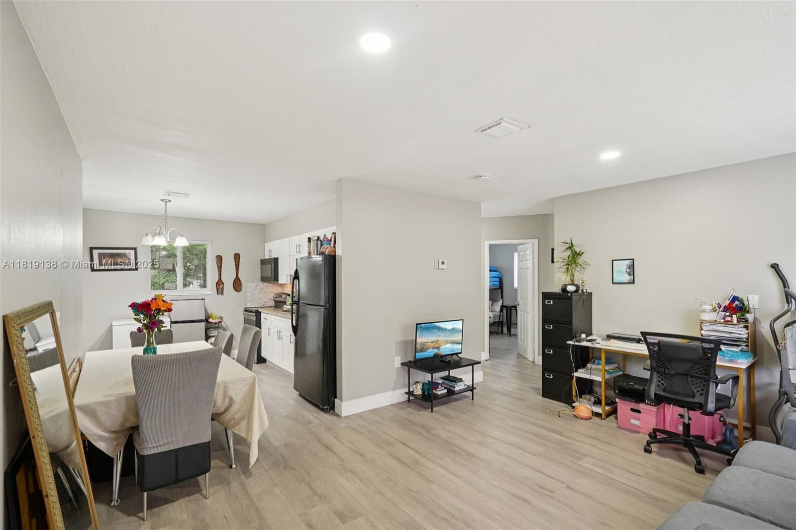 3521 N 72nd Ave, Hollywood, Florida image 4