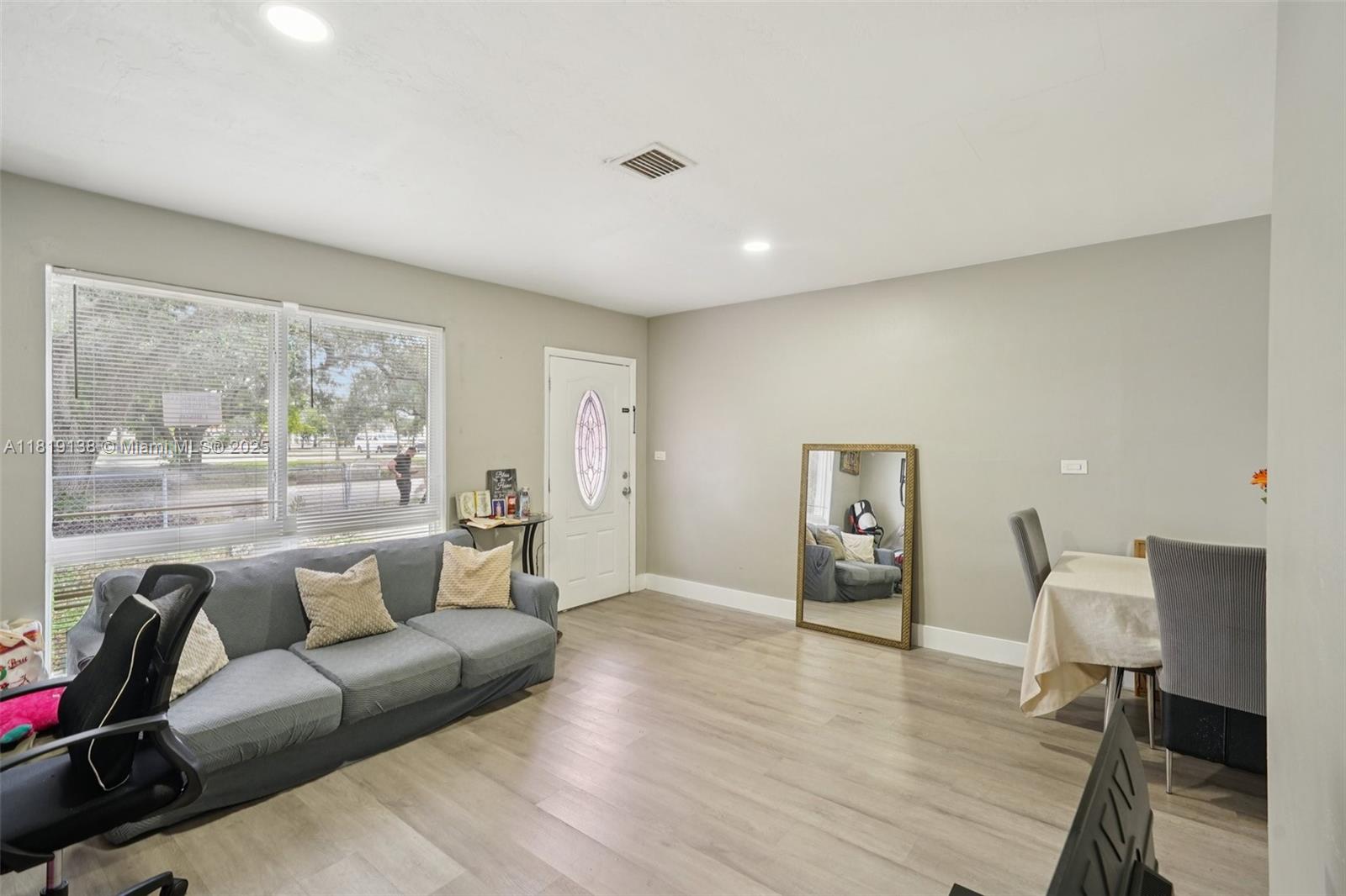 3521 N 72nd Ave, Hollywood, Florida image 7