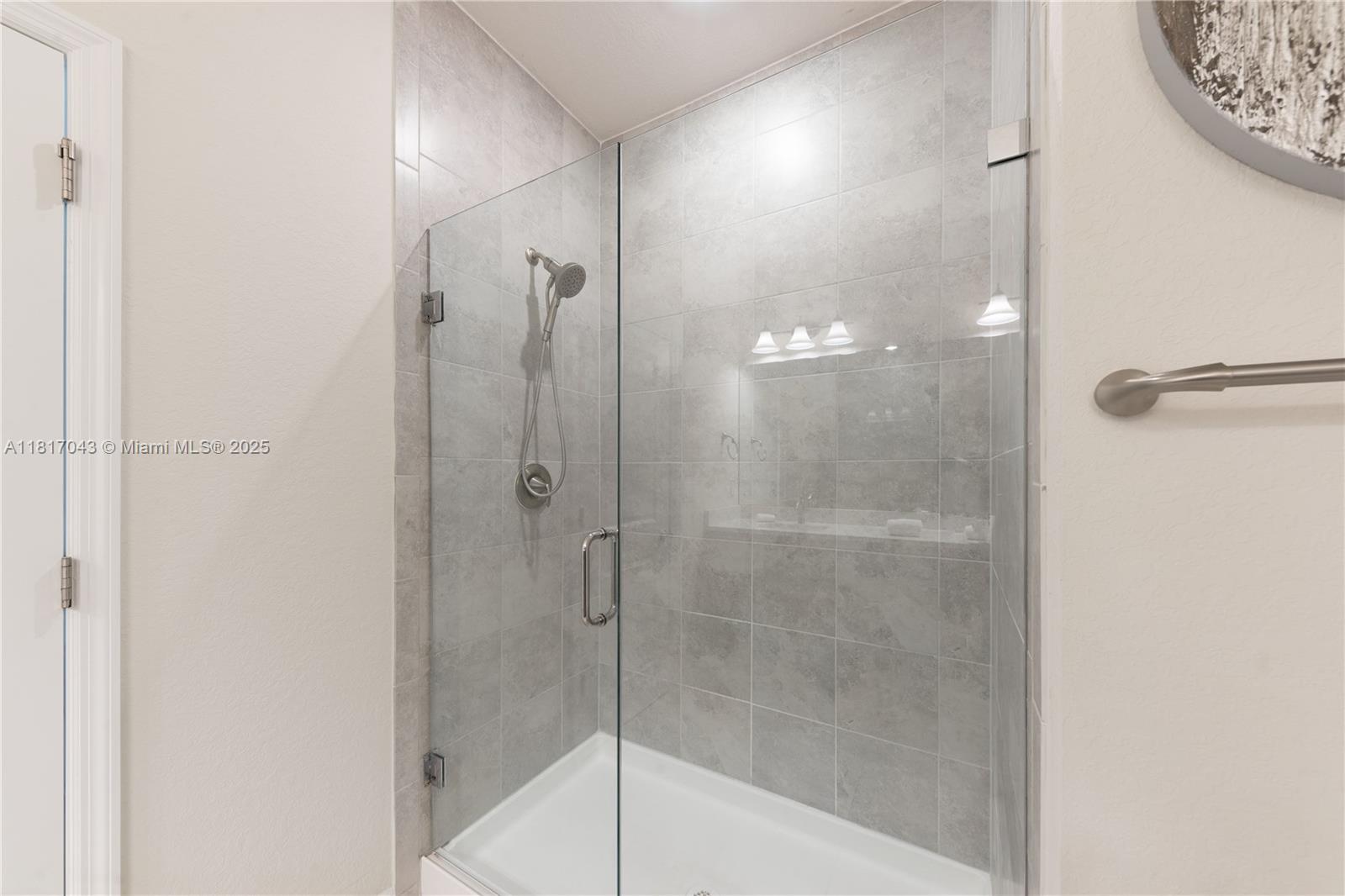 1425 Silk Oak Dr, Hollywood, Florida image 18