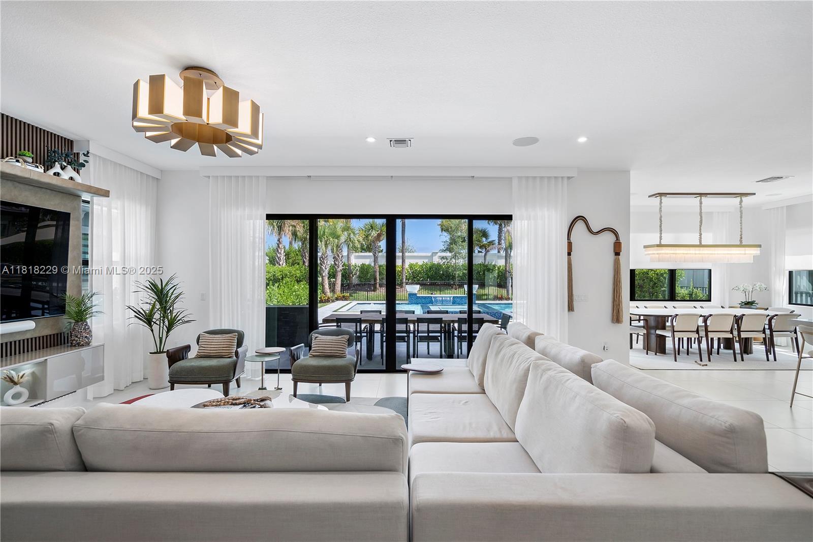 12471 Solana Bay Cir, Palm Beach Gardens, Florida image 22