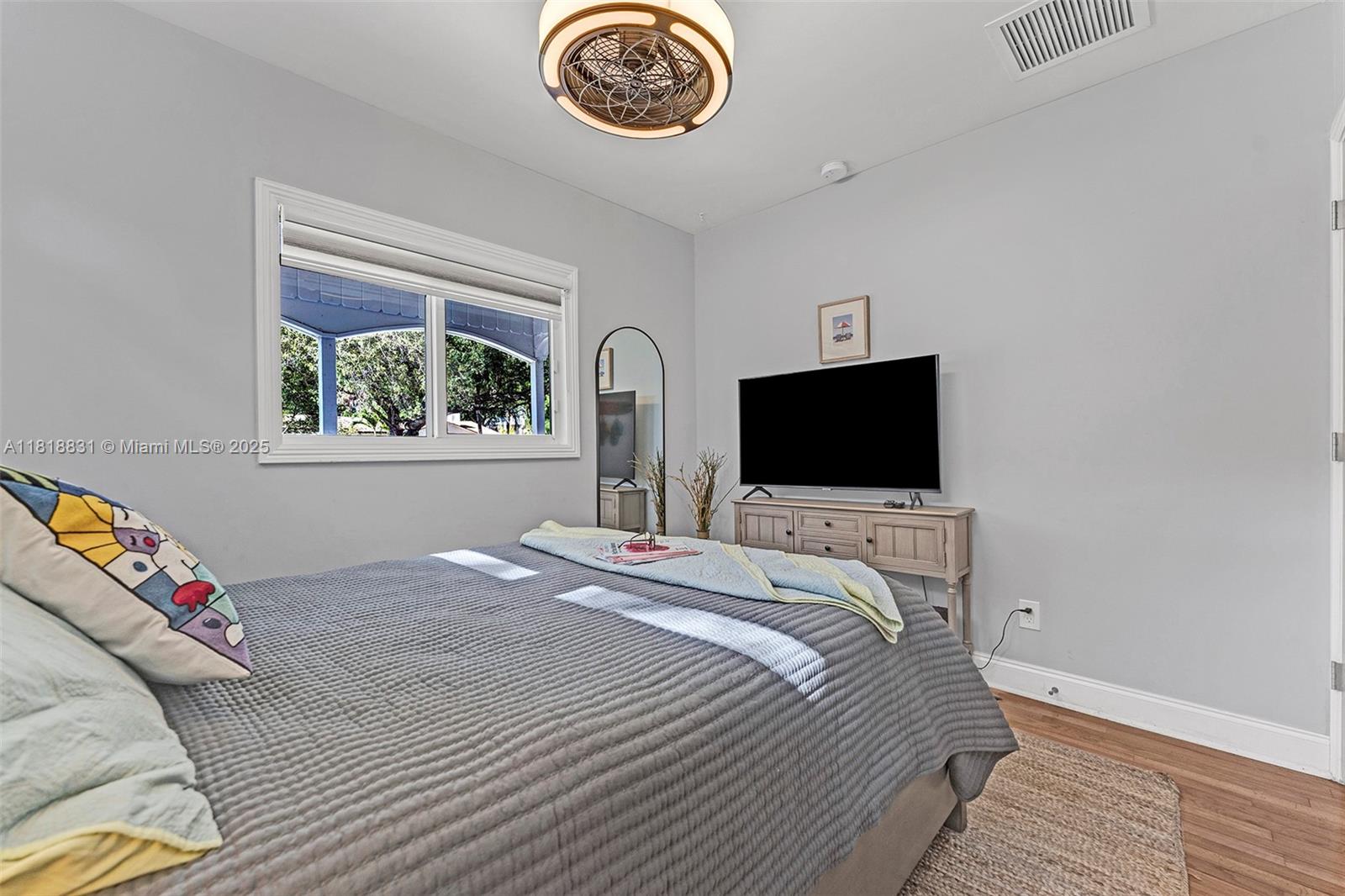 801 SE 7th St, Fort Lauderdale, Florida image 16