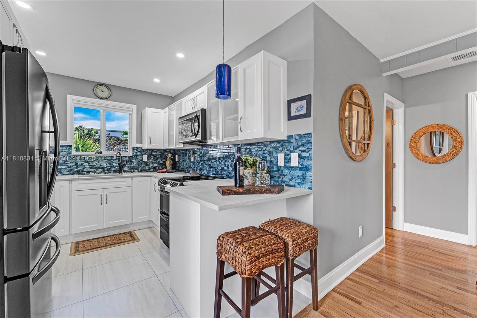 801 SE 7th St, Fort Lauderdale, Florida image 5