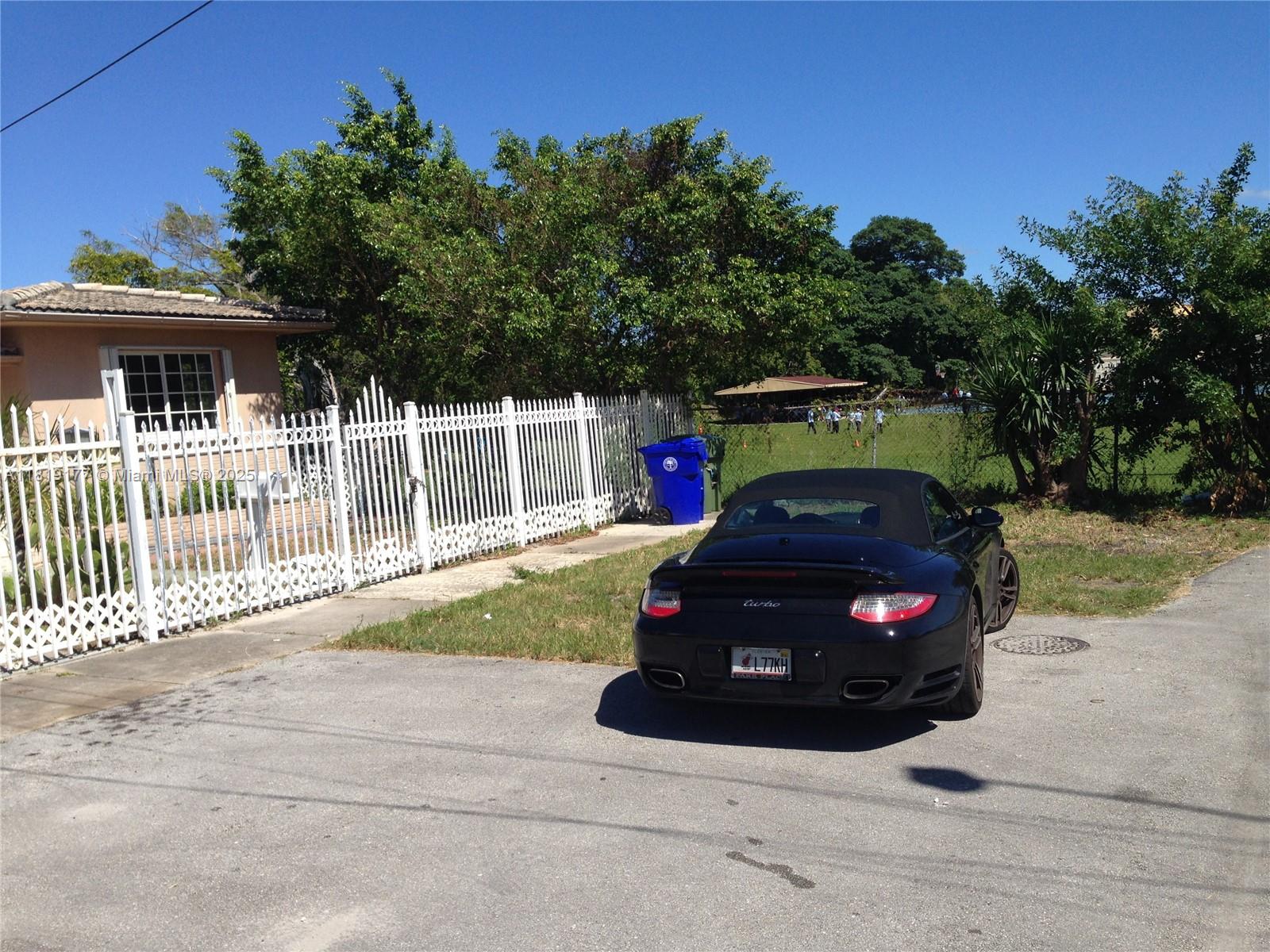 Property photo # 7