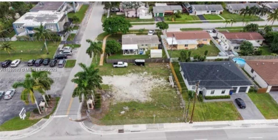 4861 Peters Rd, Plantation, Florida image 3