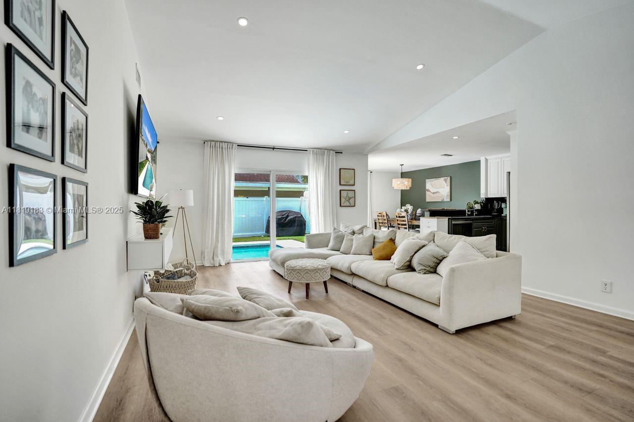 18998 Cloud Lake Cir, Boca Raton, Florida image 1