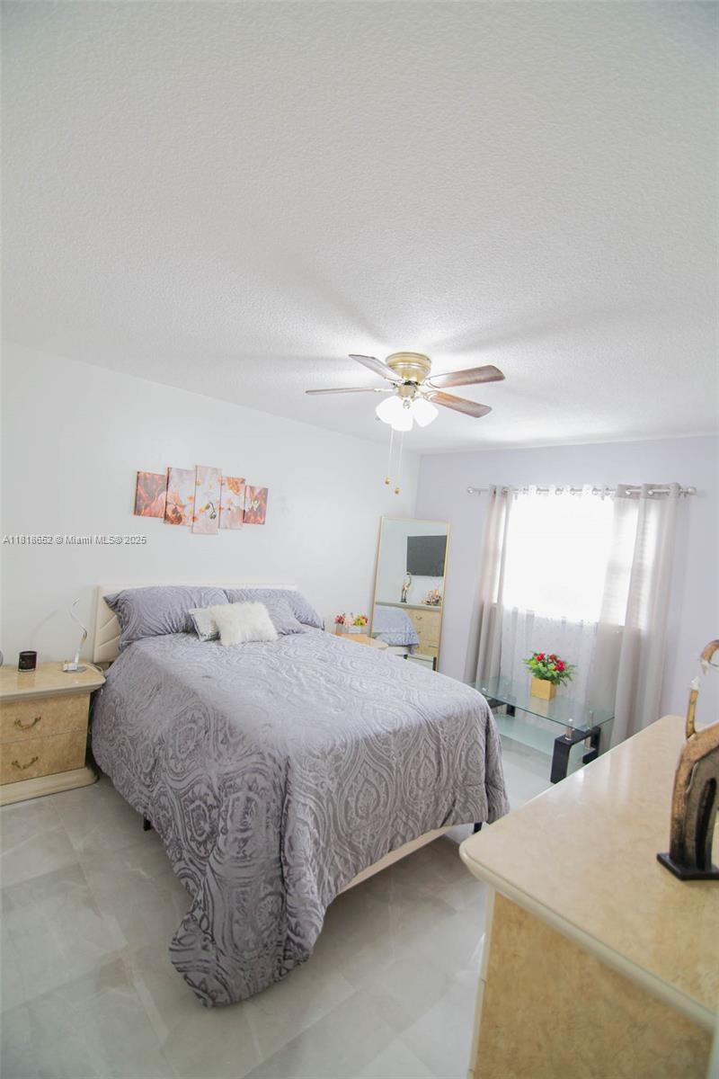 380 E 35th St #2110, Hialeah, Florida image 6