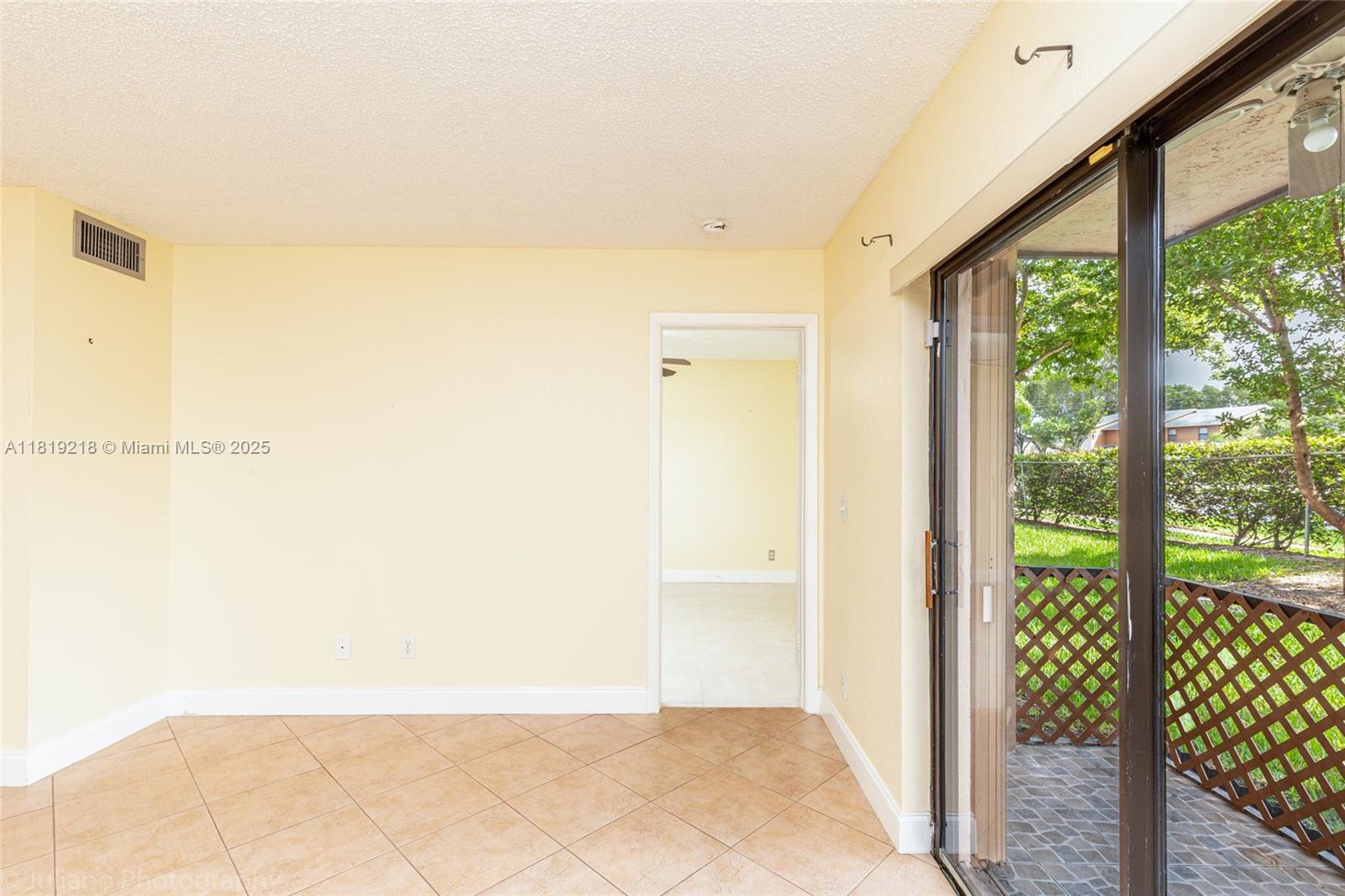 10624 NW 10th St #103, Pembroke Pines, Florida image 22