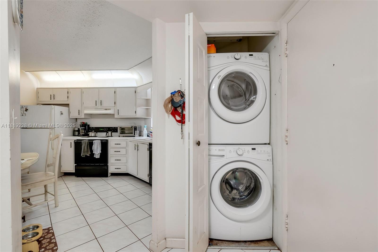 6855 W Broward Blvd #405, Plantation, Florida image 2