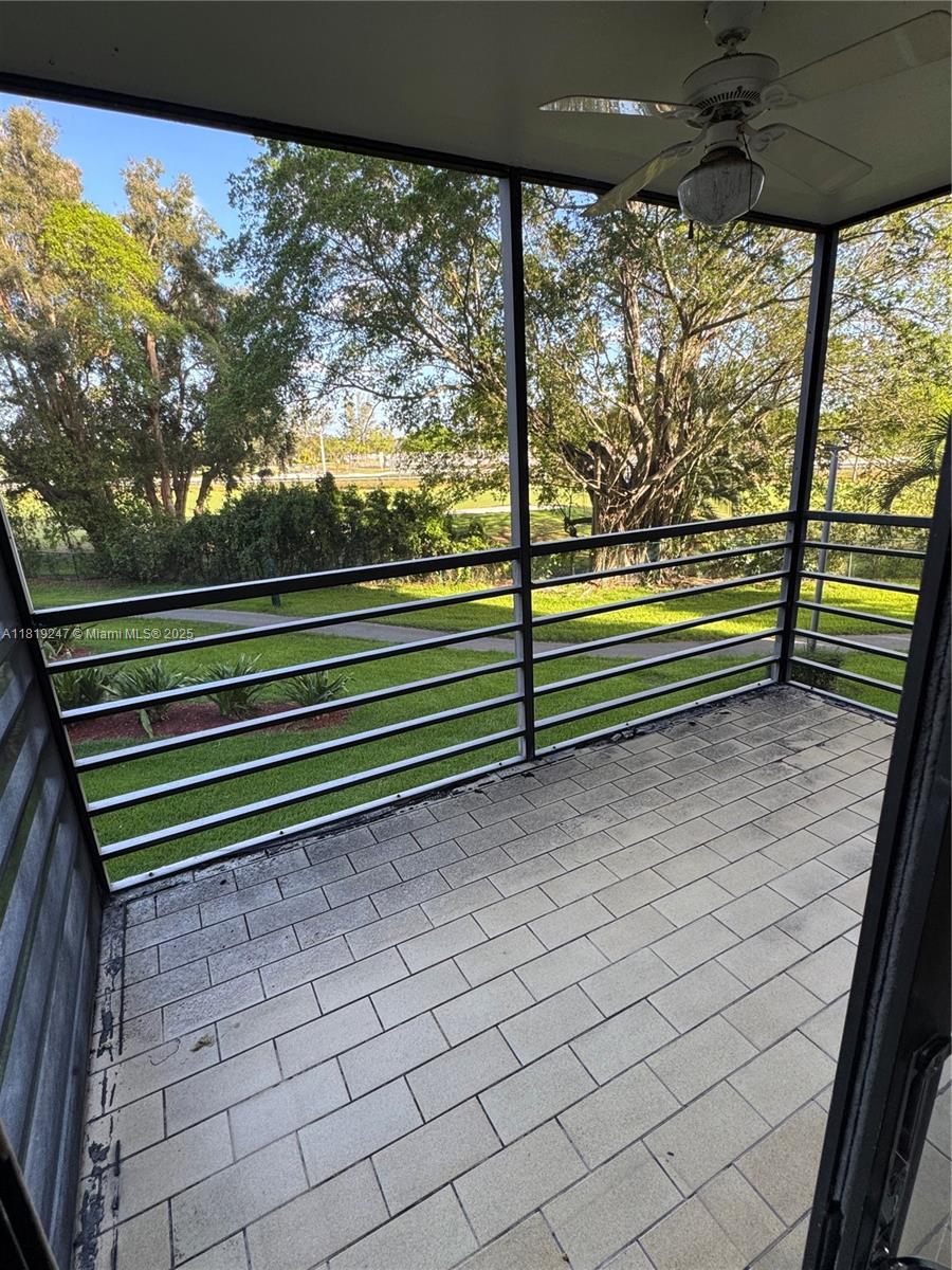 1100 Saint Charles Pl #203, Pembroke Pines, Florida image 23