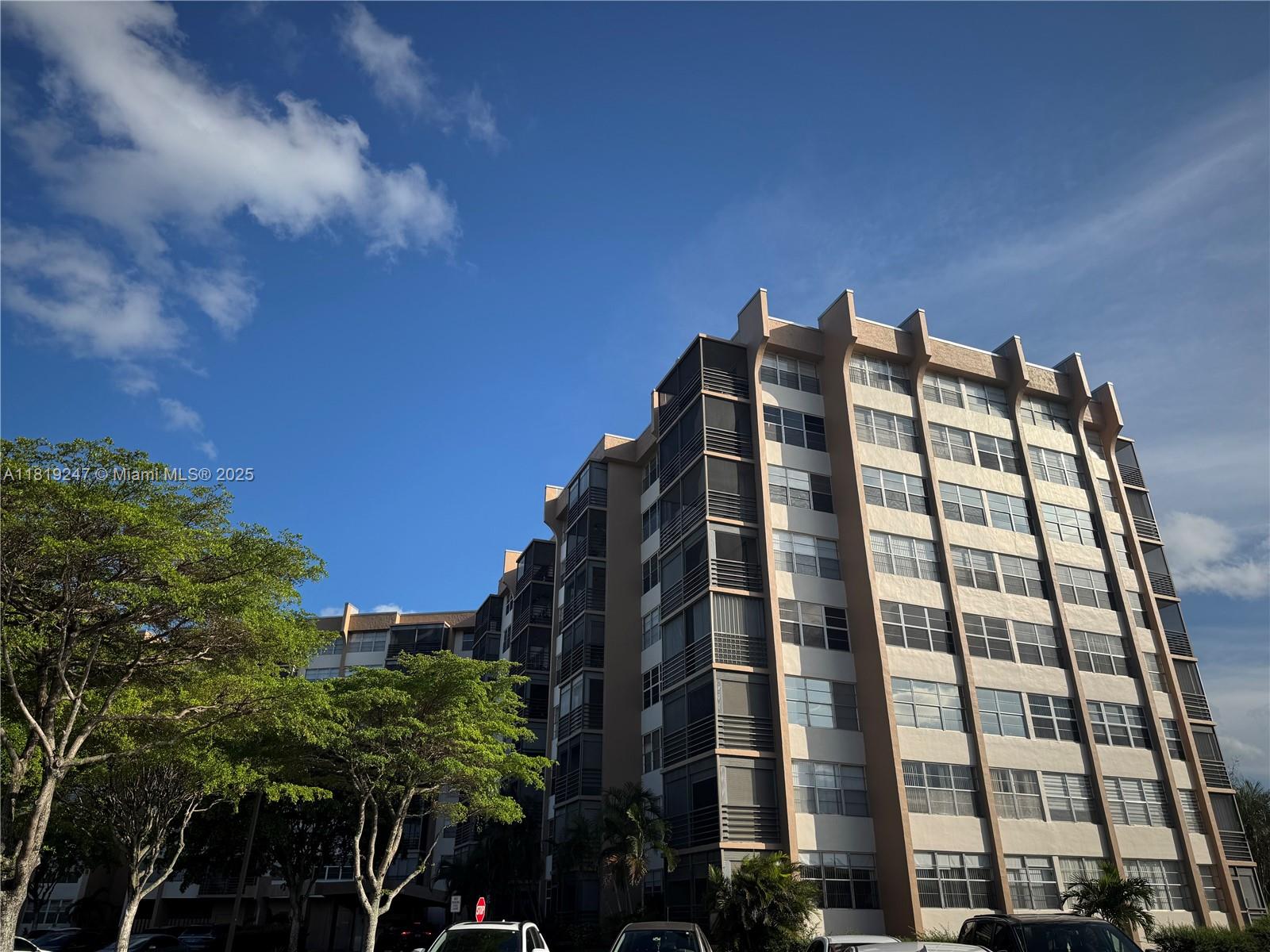 1100 Saint Charles Pl #203, Pembroke Pines, Florida image 46