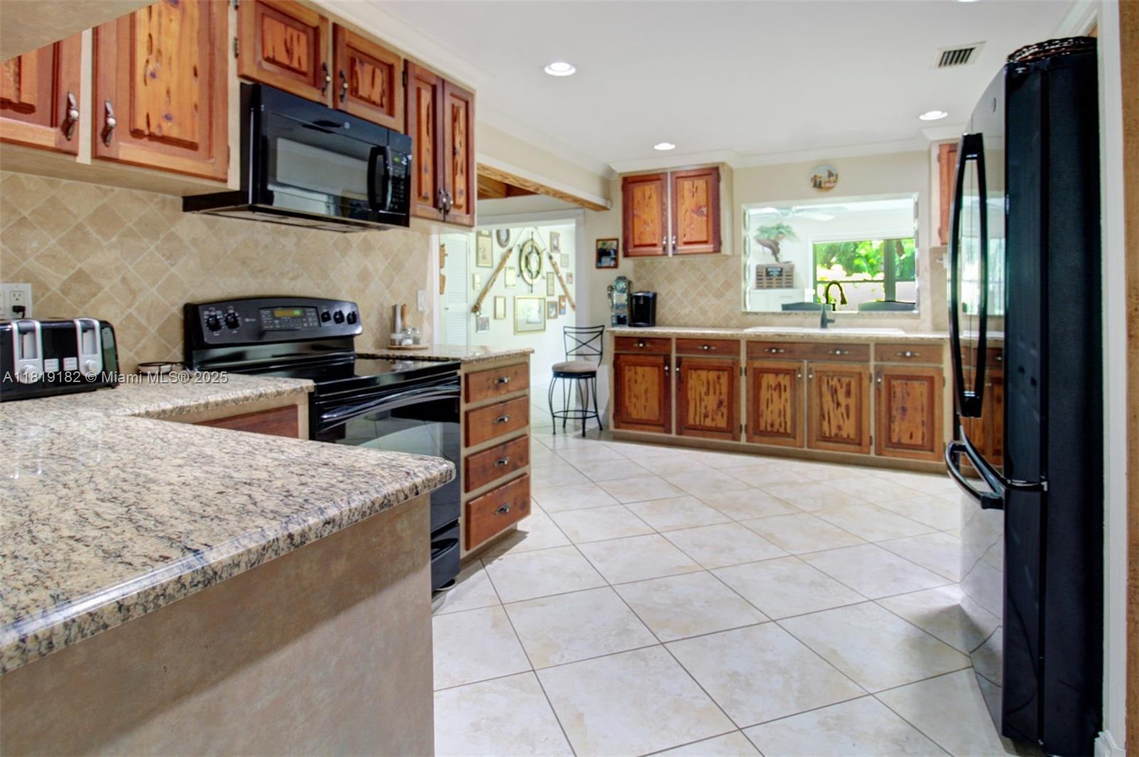 14360 SW 20th St, Davie, Florida image 36