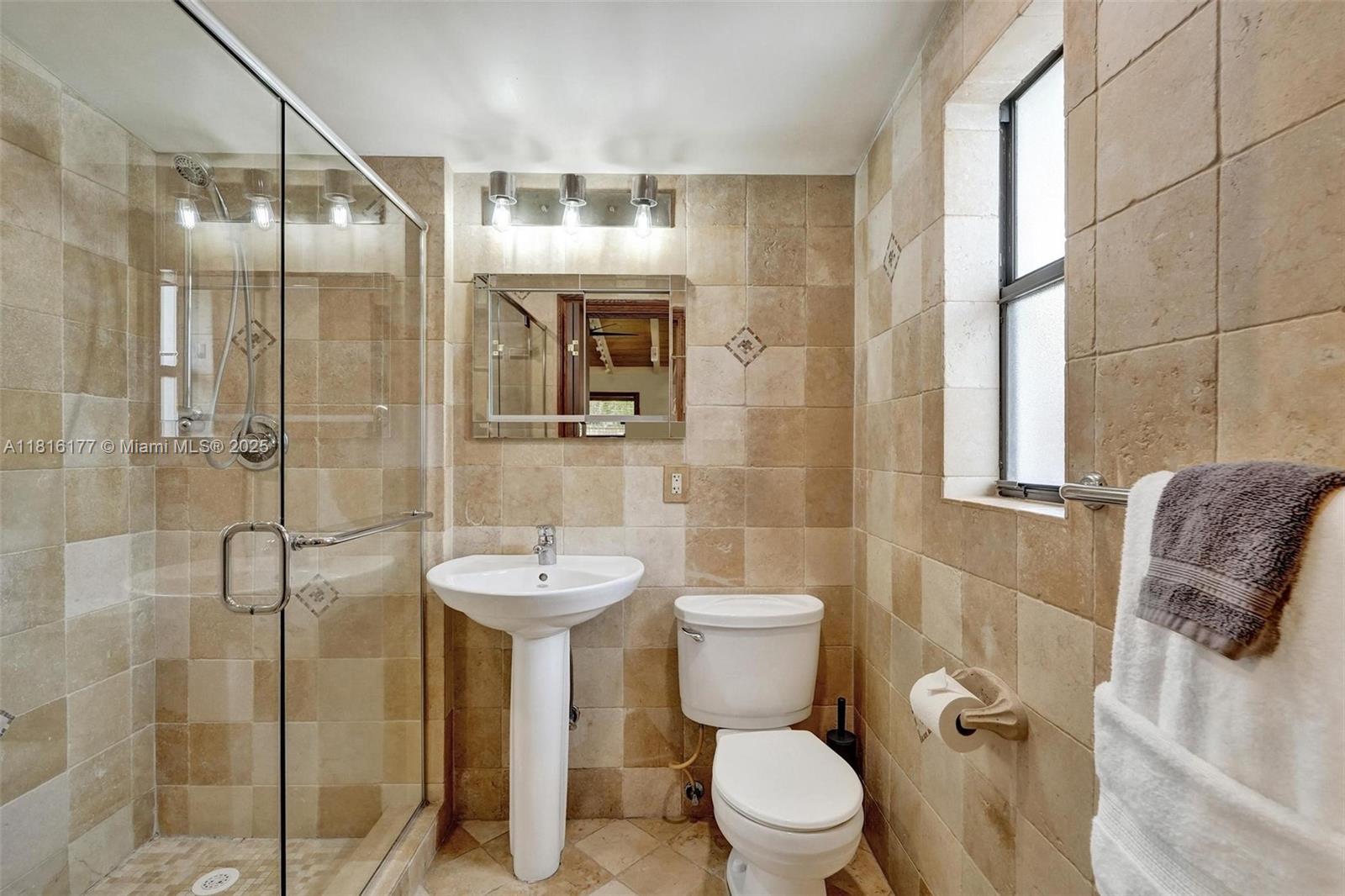 2519 Whale Harbor Ln, Fort Lauderdale, Florida image 24