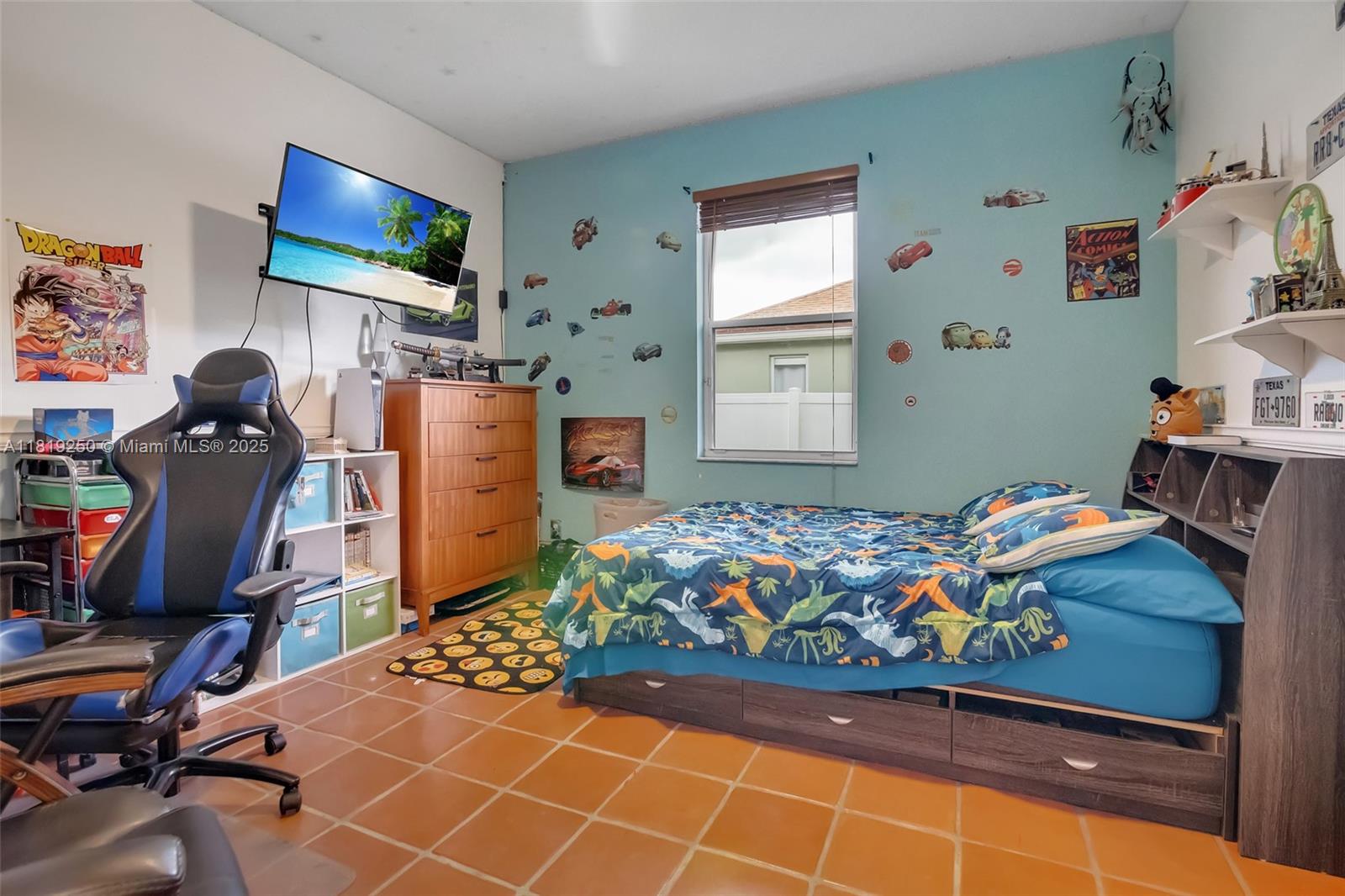 10327 Meadow Crossing Drive, Tampa, Florida image 20