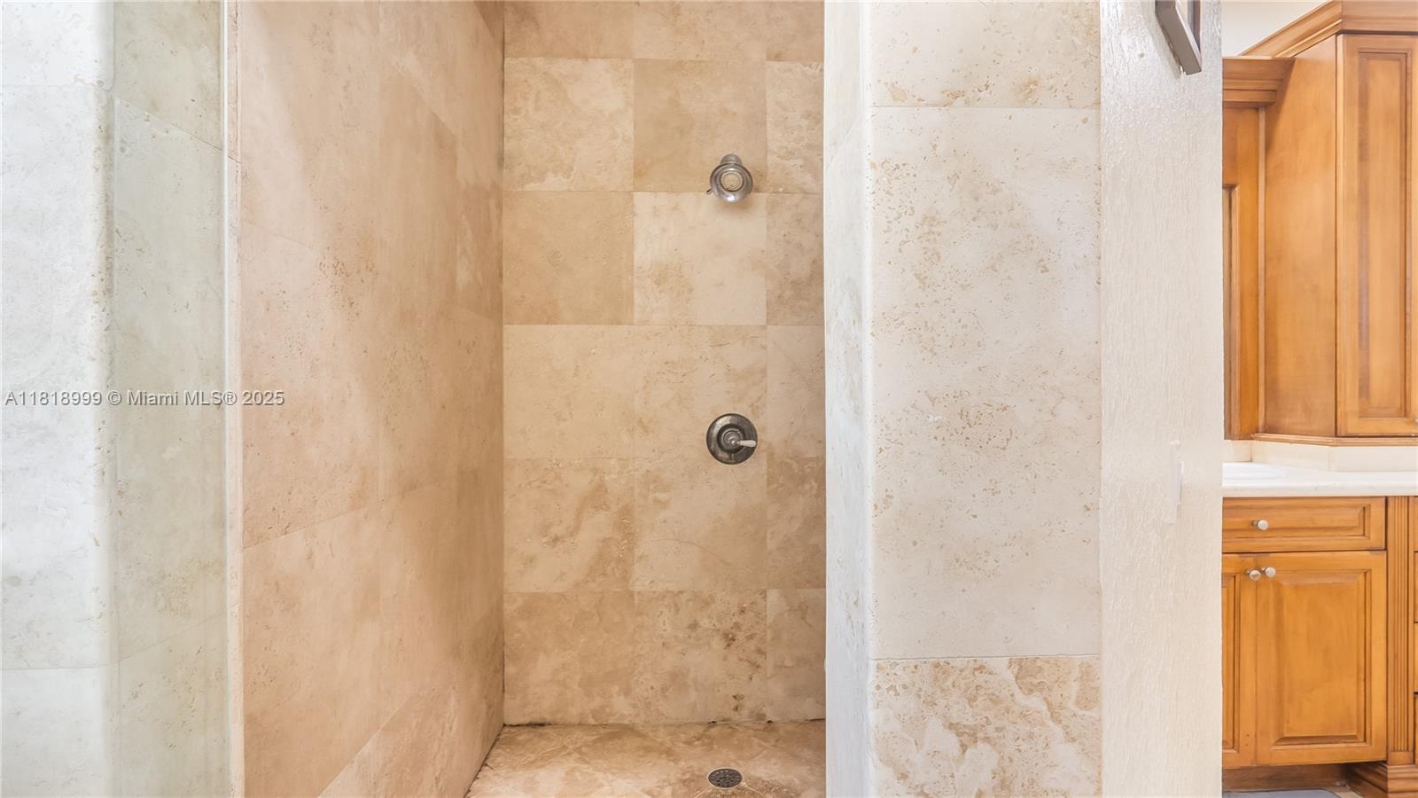 9020 SW 171st Ter, Palmetto Bay, Florida image 34