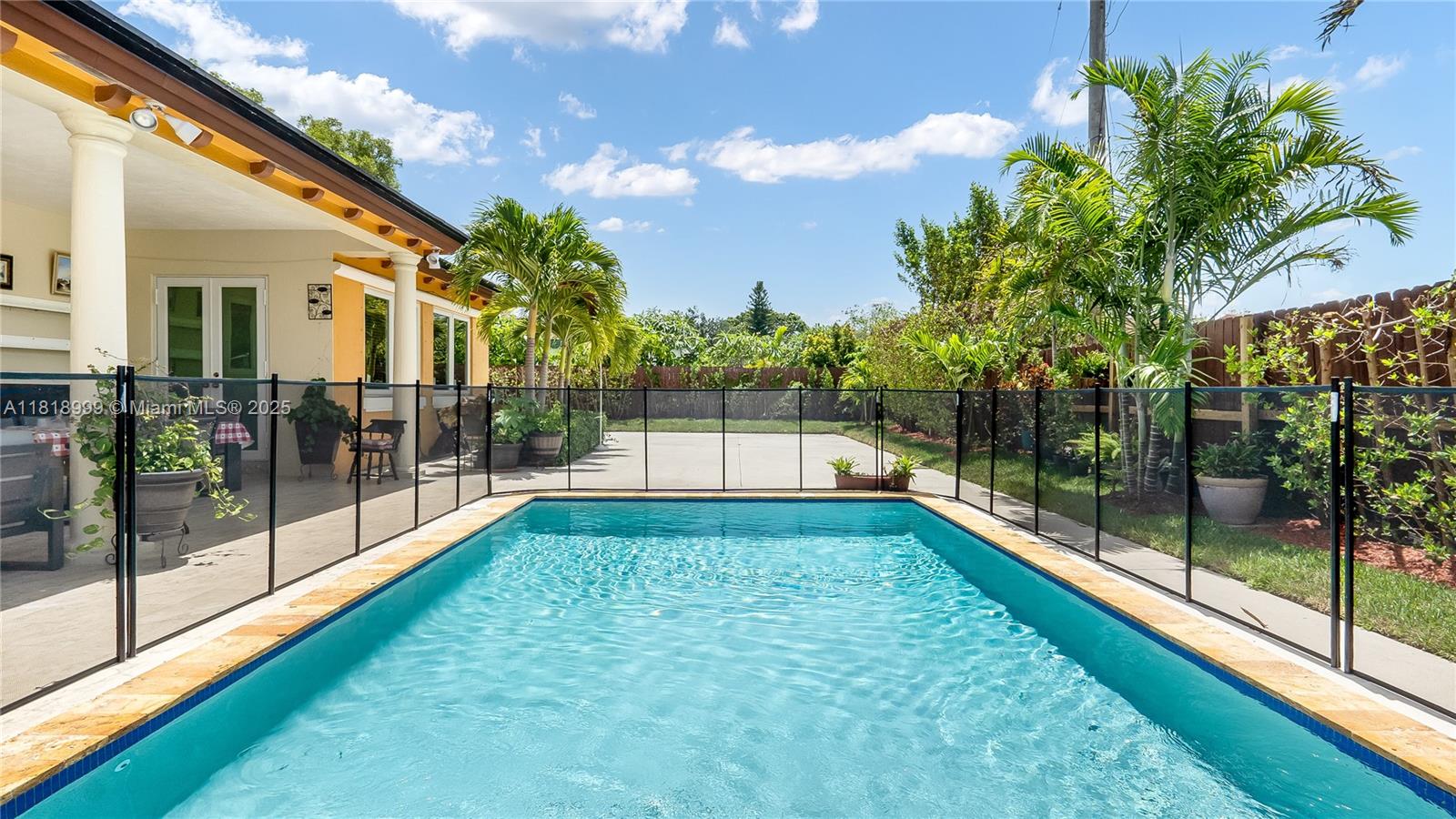 9020 SW 171st Ter, Palmetto Bay, Florida image 39