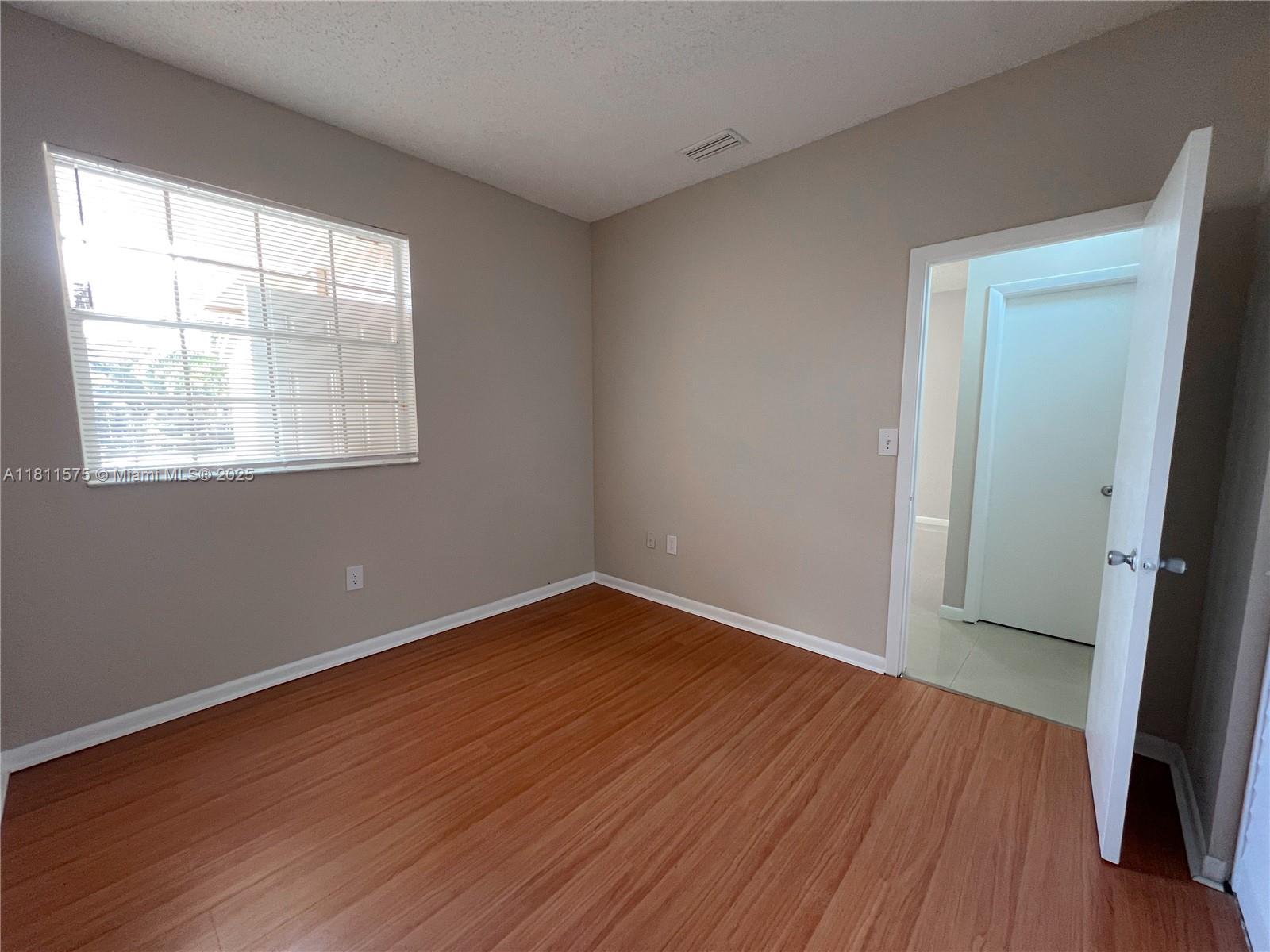 1881 NW 96th Ter #7C, Pembroke Pines, Florida image 8
