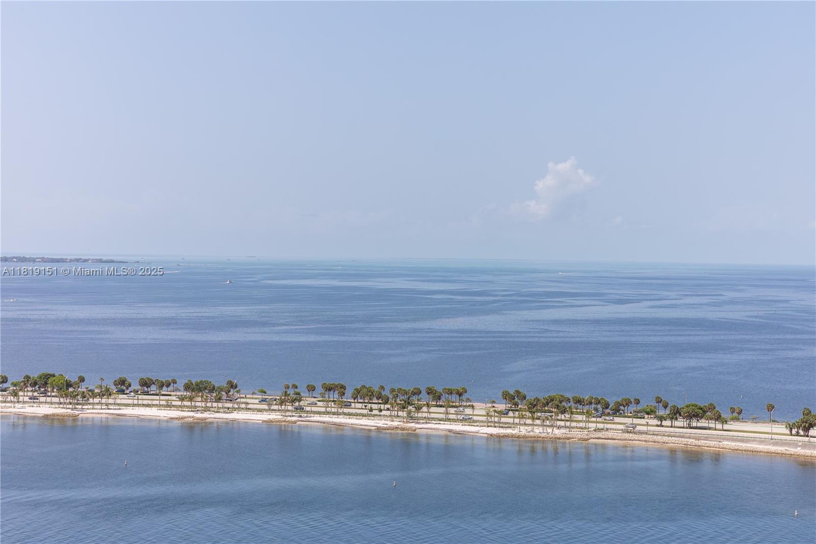 Condo for Sale in Miami, FL