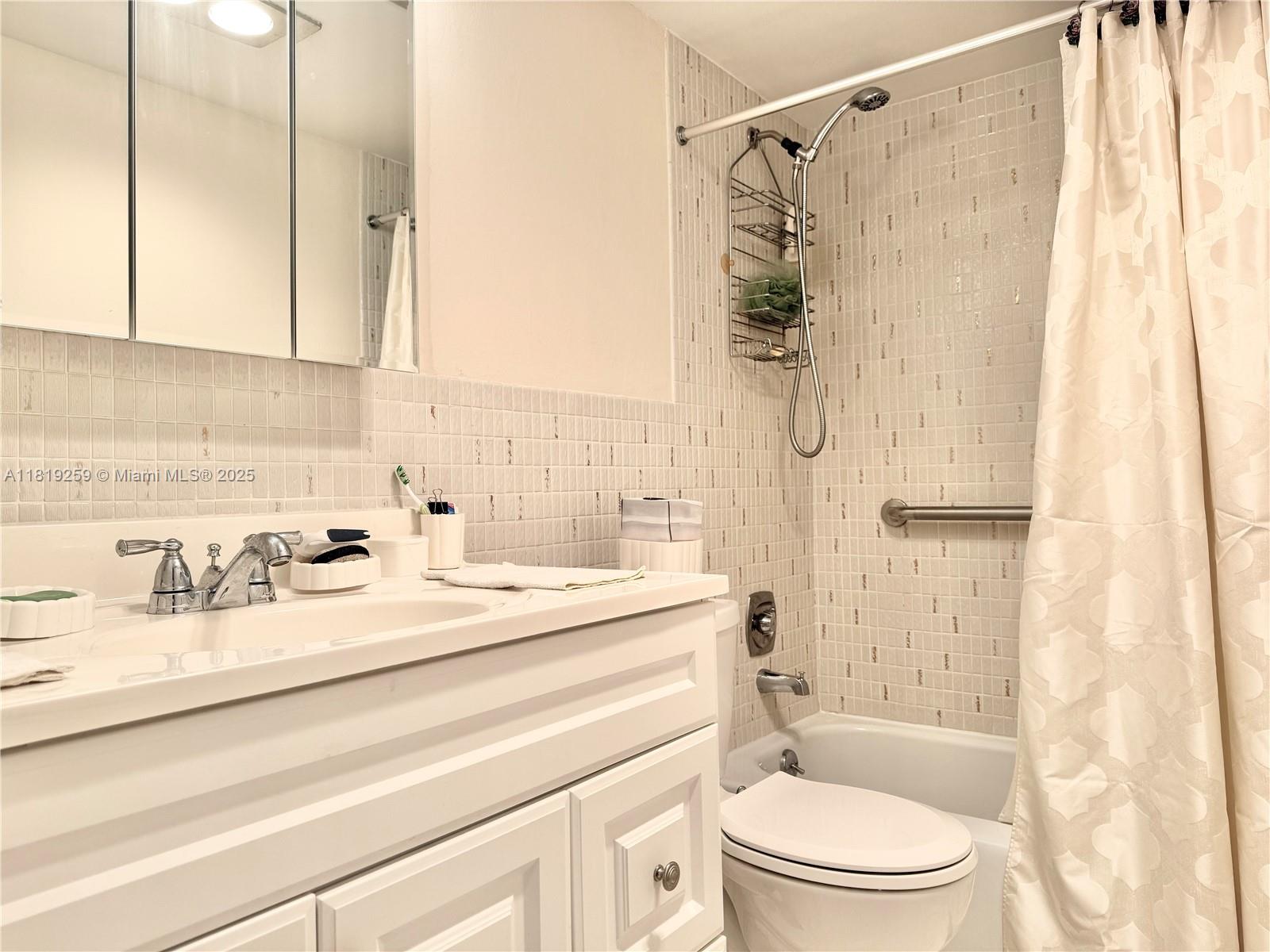 5100 Washington St #304, Hollywood, Florida image 9