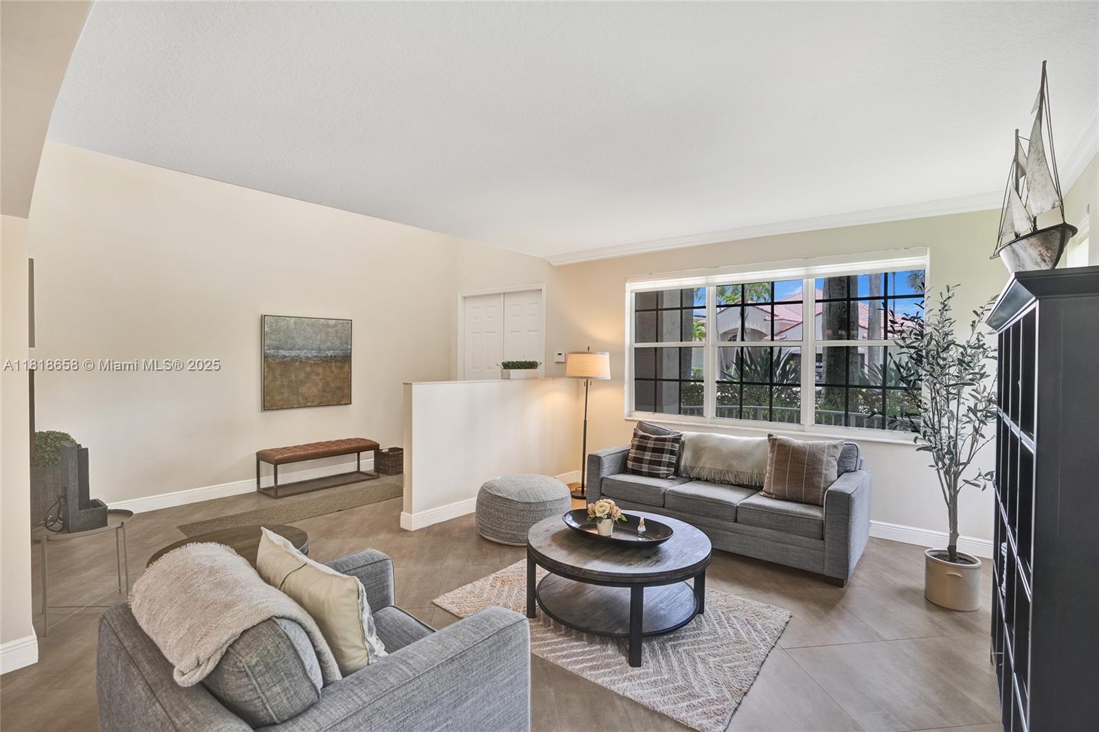 Homes for sale in Weston, FL | 2509 Hunters Run Way, Weston, FL 33327 | MLS# A11818658