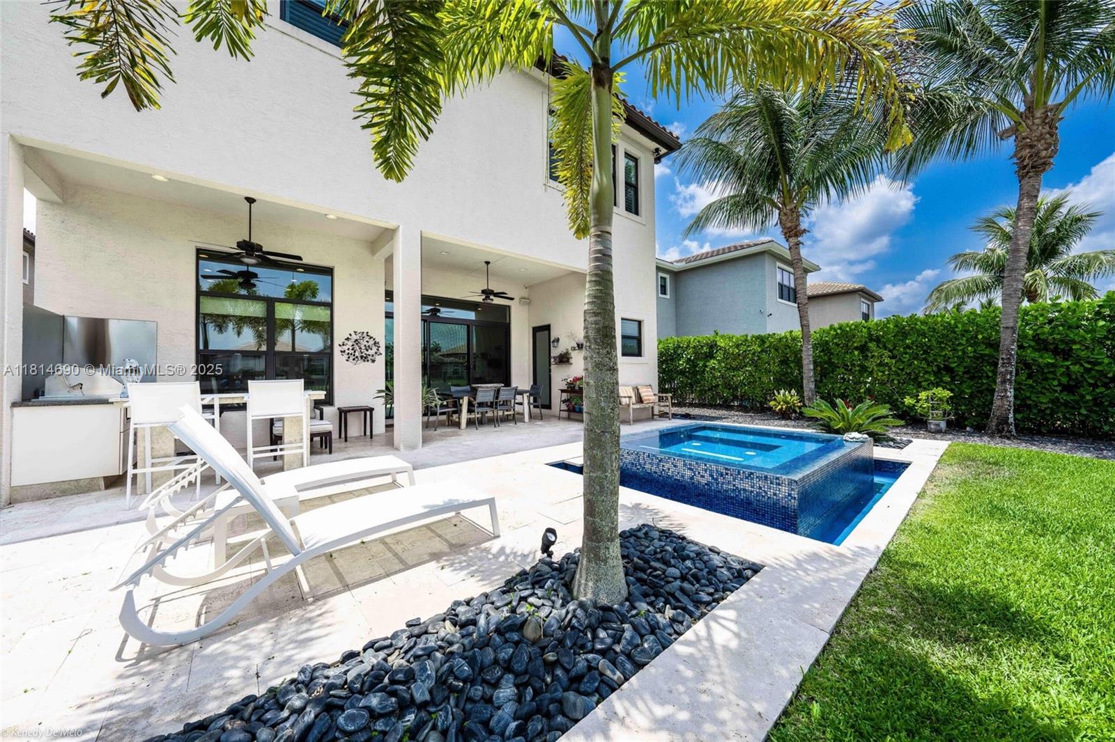 9368 Eden Roc Ct, Delray Beach, Florida image 32