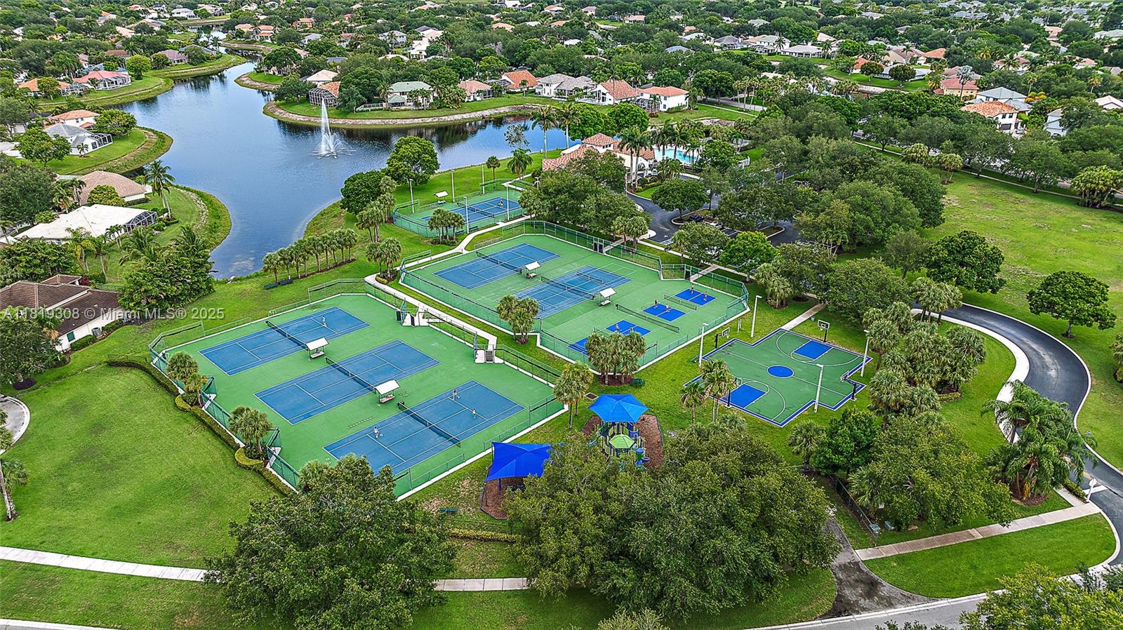 226 Blackbird Ln, Jupiter, Florida image 27