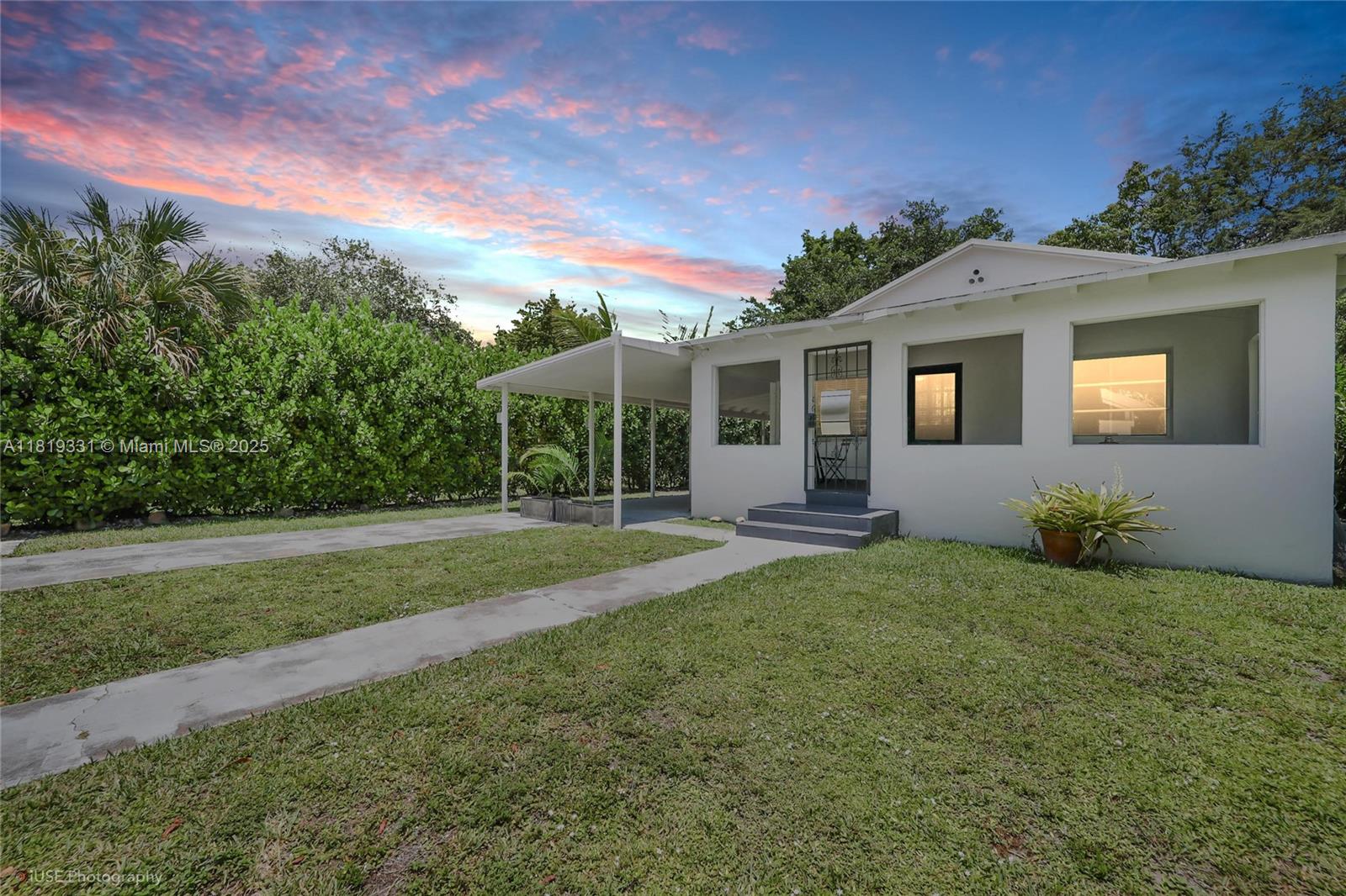 Property photo # 0