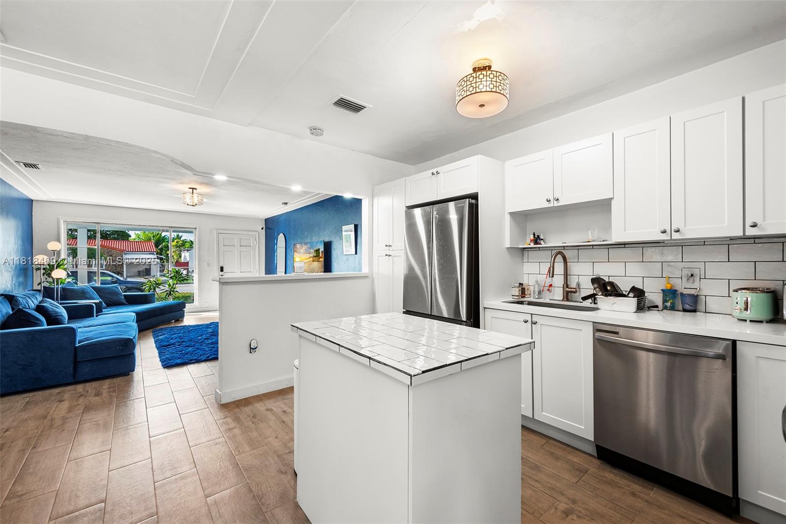 1545 Normandy Dr, Miami Beach, Florida image 21