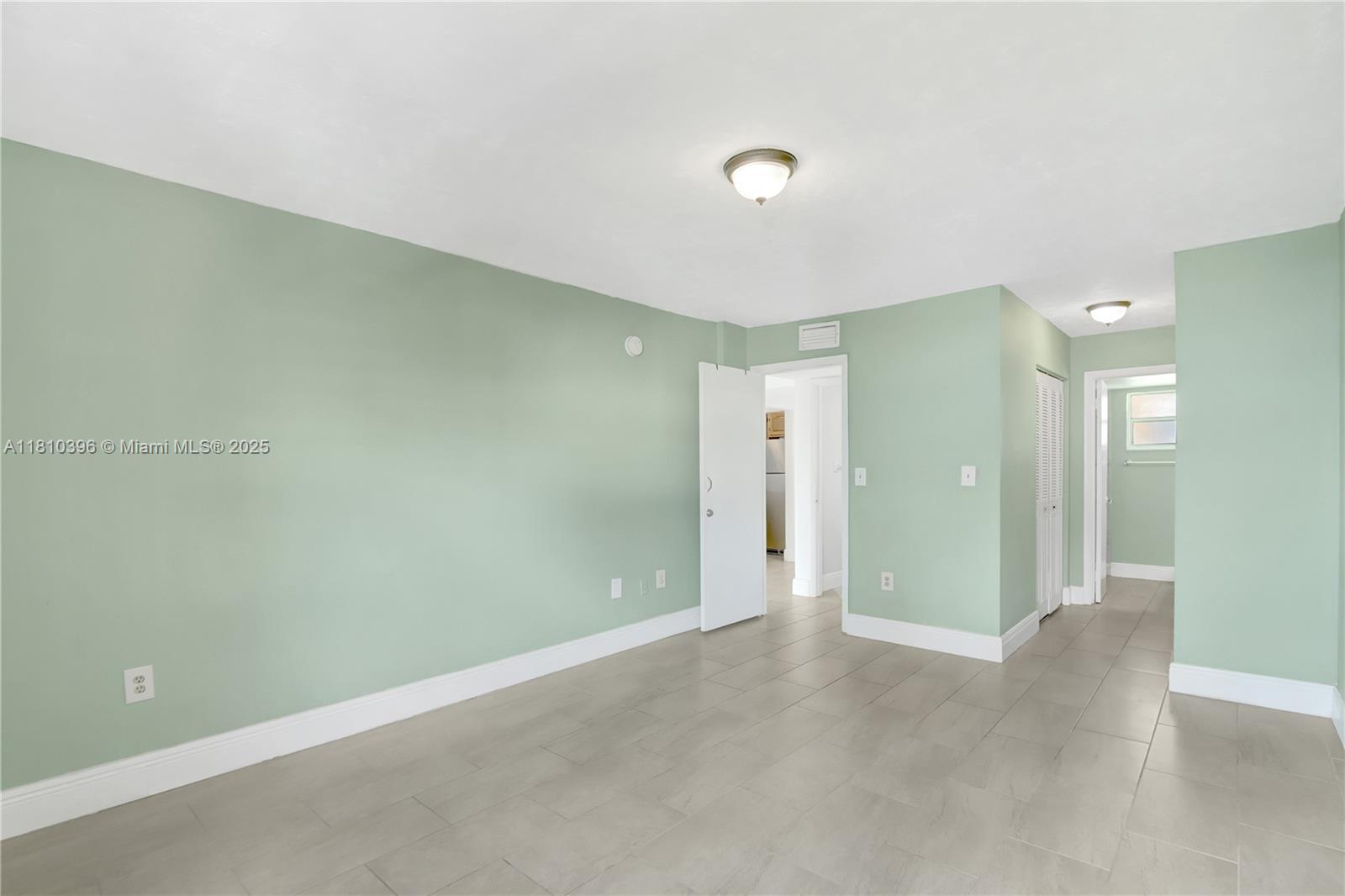 600 NE 25th St PHD