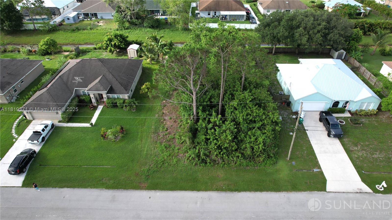 1574 Hackensack Ave, Port St. Lucie, Florida image 3