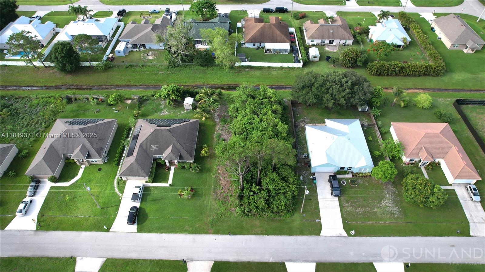1574 Hackensack Ave, Port St. Lucie, Florida image 4
