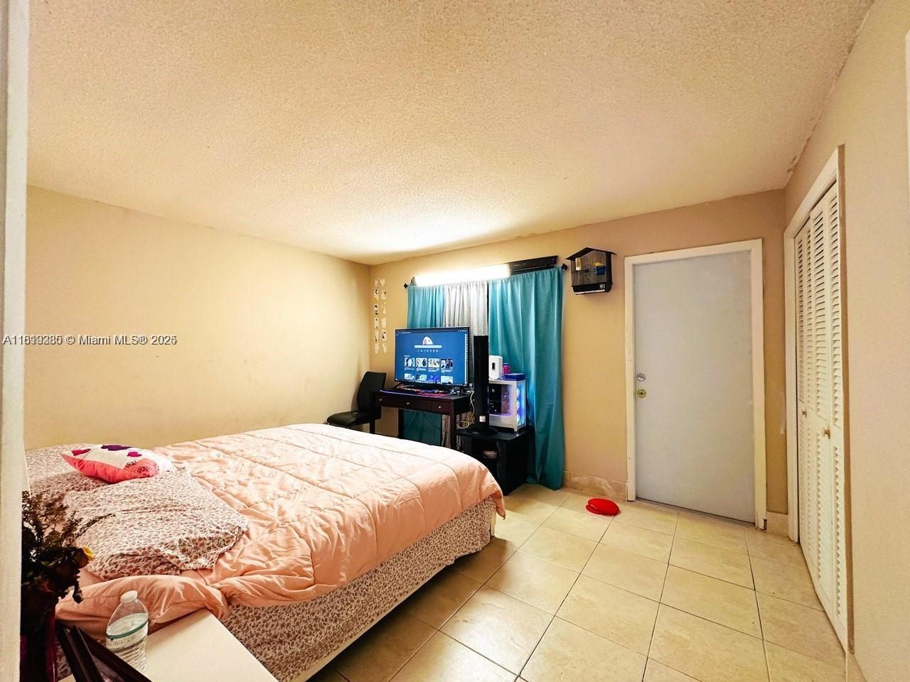 2420 Johnson St #202, Hollywood, Florida image 14