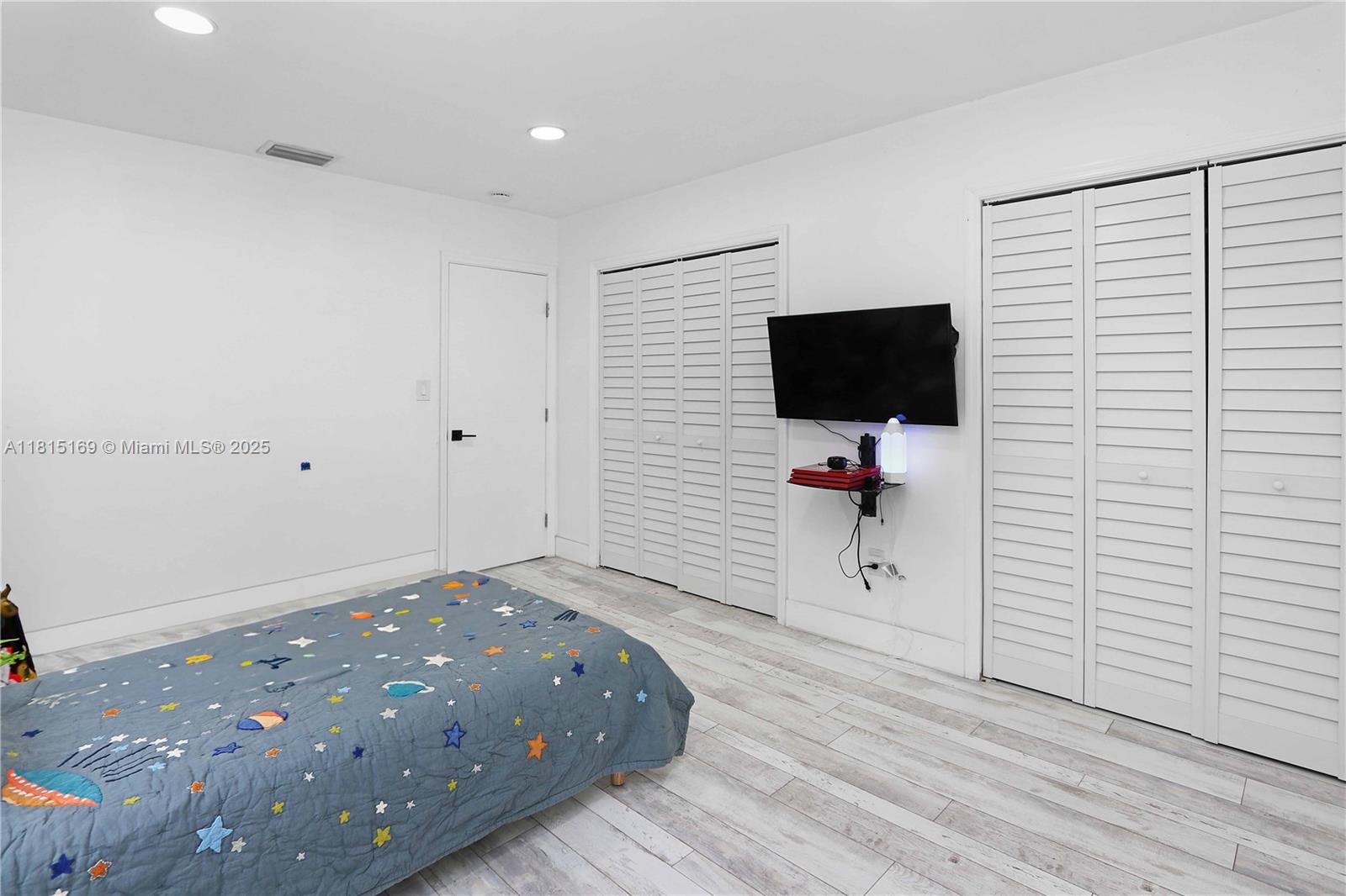 1611 Madison St, Hollywood, Florida image 20