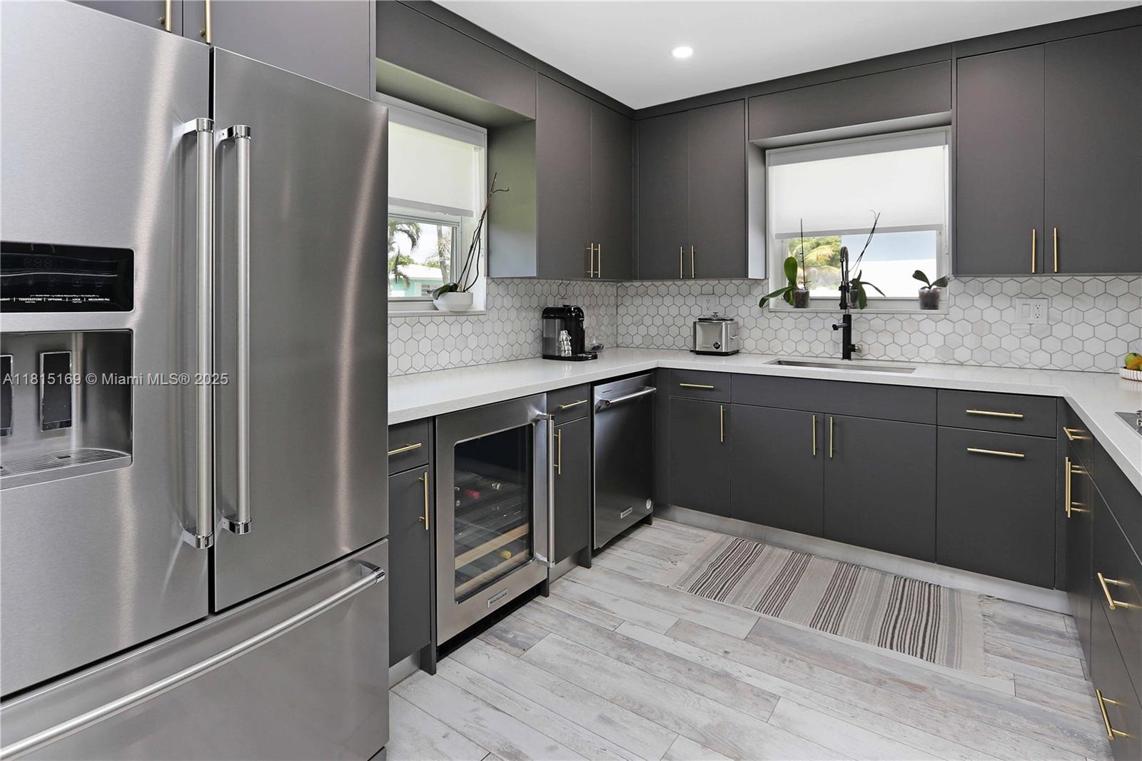 1611 Madison St, Hollywood, Florida image 5