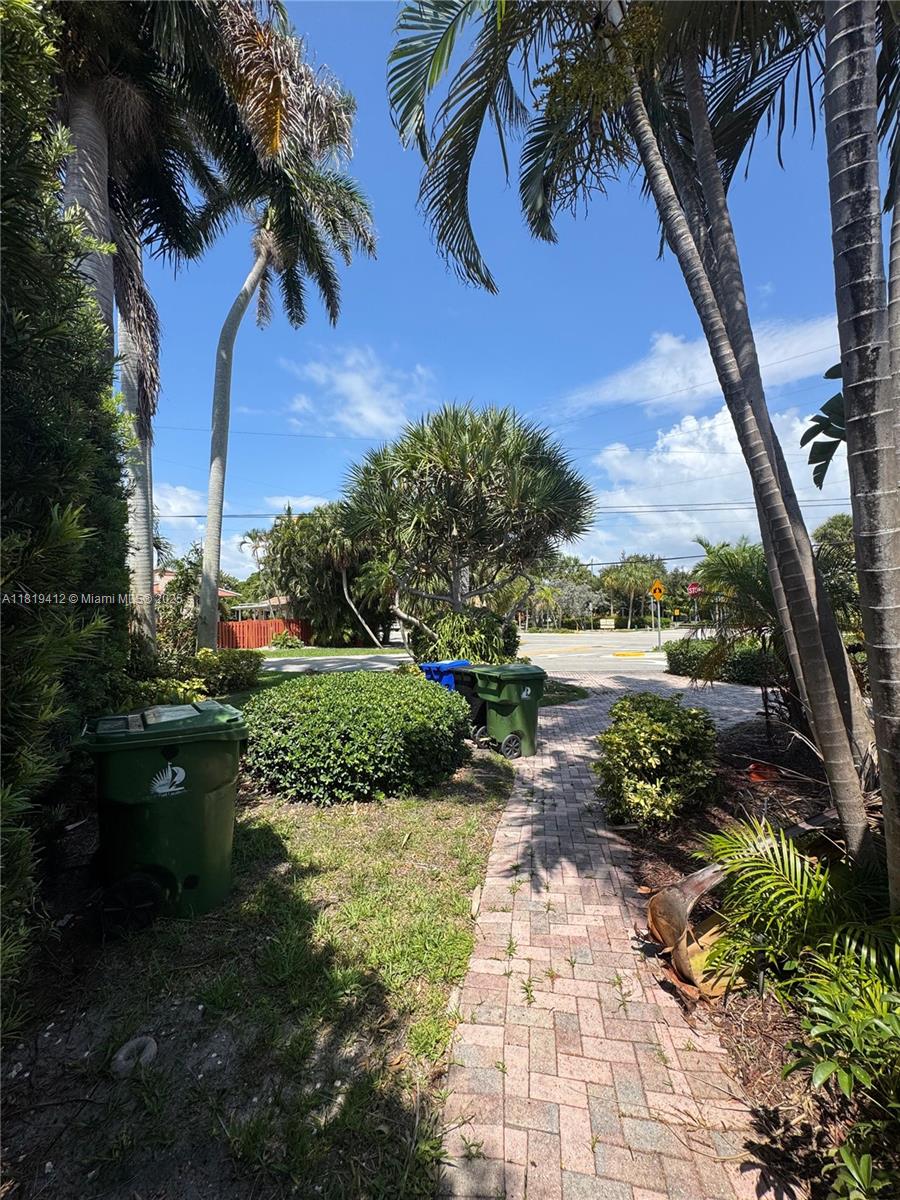 Property photo # 8