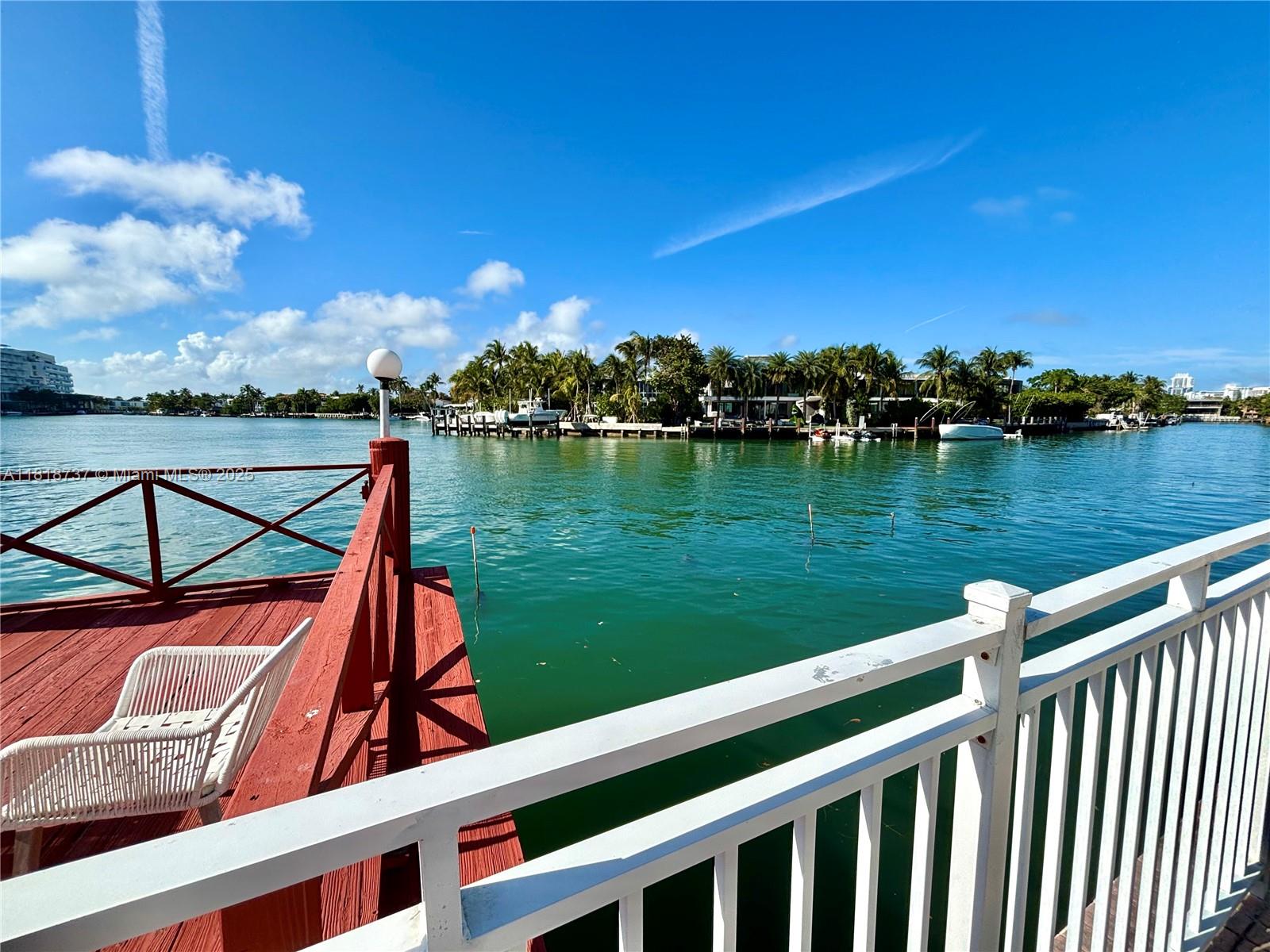 4740 Pine Tree Dr #28, Miami Beach, Florida image 4