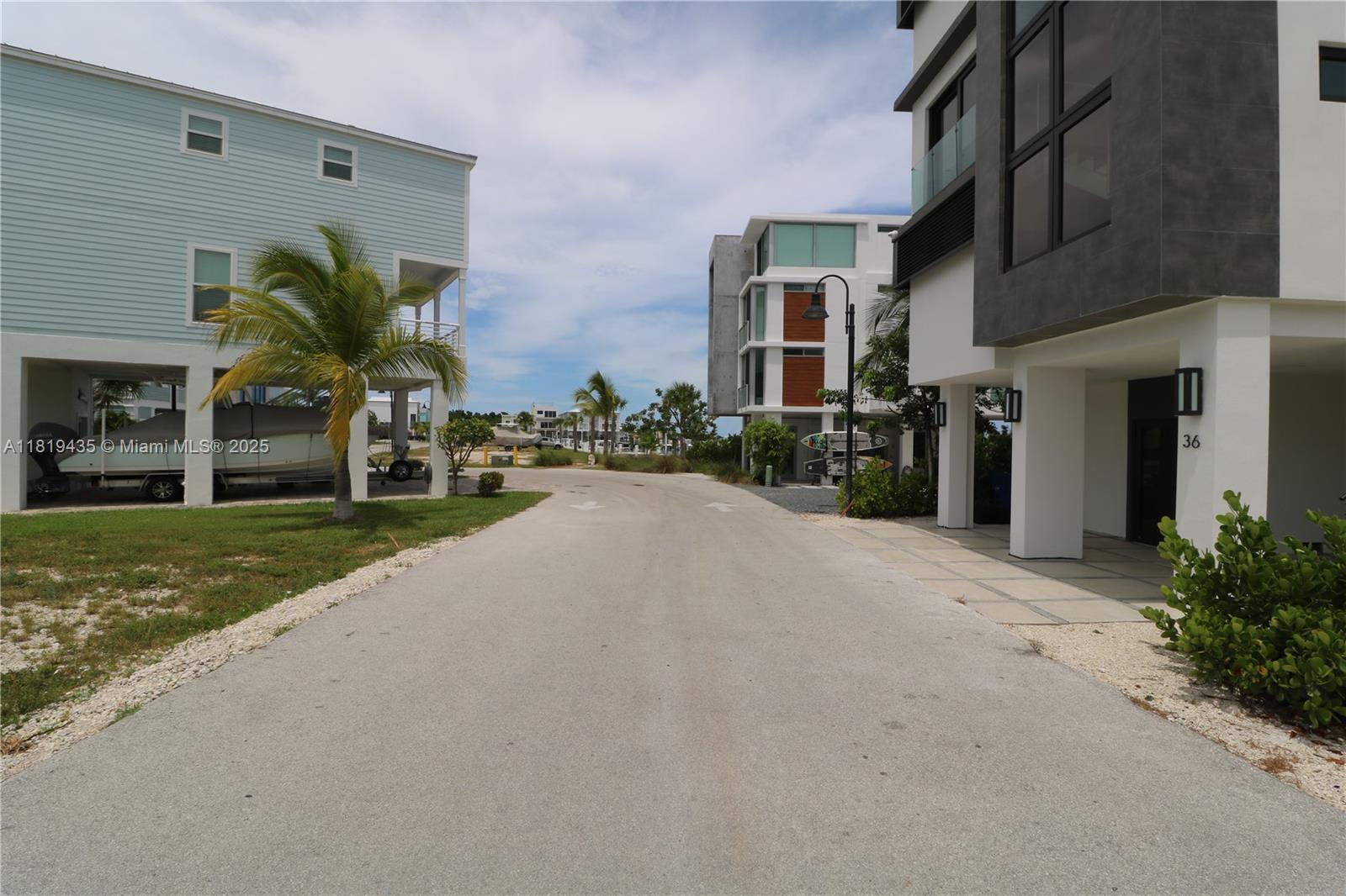 94825 Overseas Hwy #35, Key Largo, Florida image 13