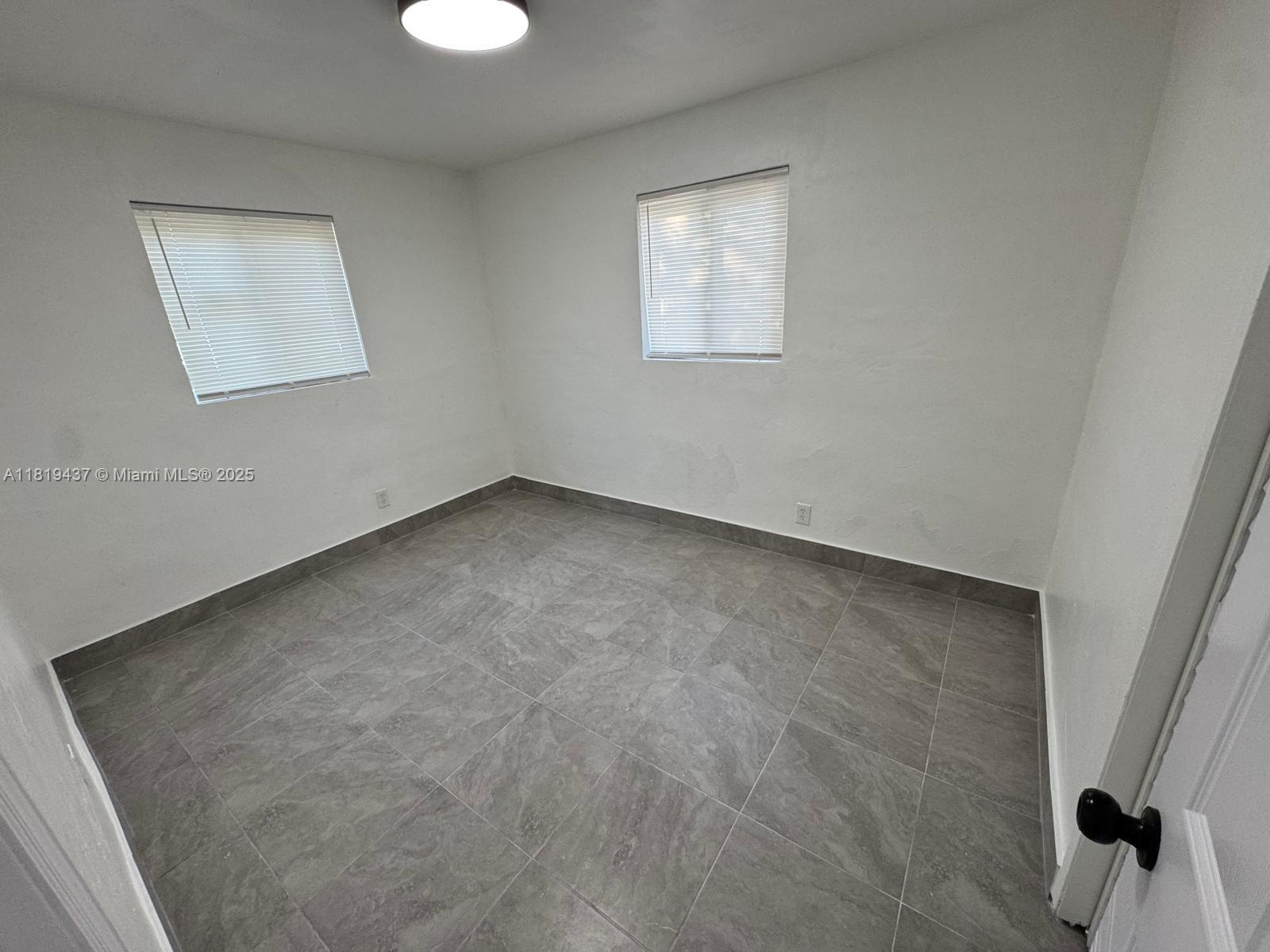 516 NW 18th Ave, Fort Lauderdale, Florida image 17