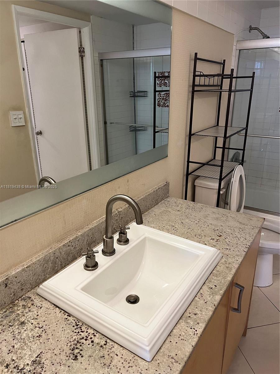 1470 NE 123rd St #A1106, North Miami, Florida image 11
