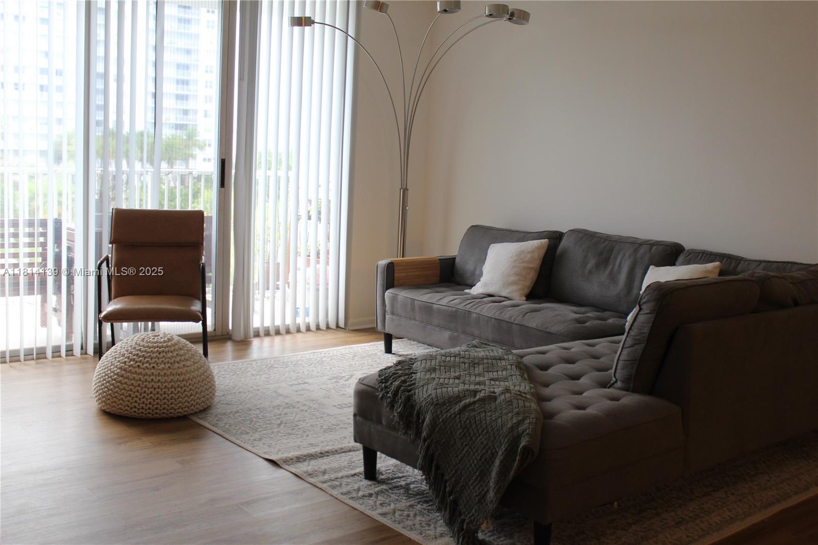 2851 NE 183rd St #414E, Aventura, Florida image 1