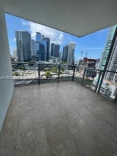 350 S Miami Ave #2010, Miami FL 33130