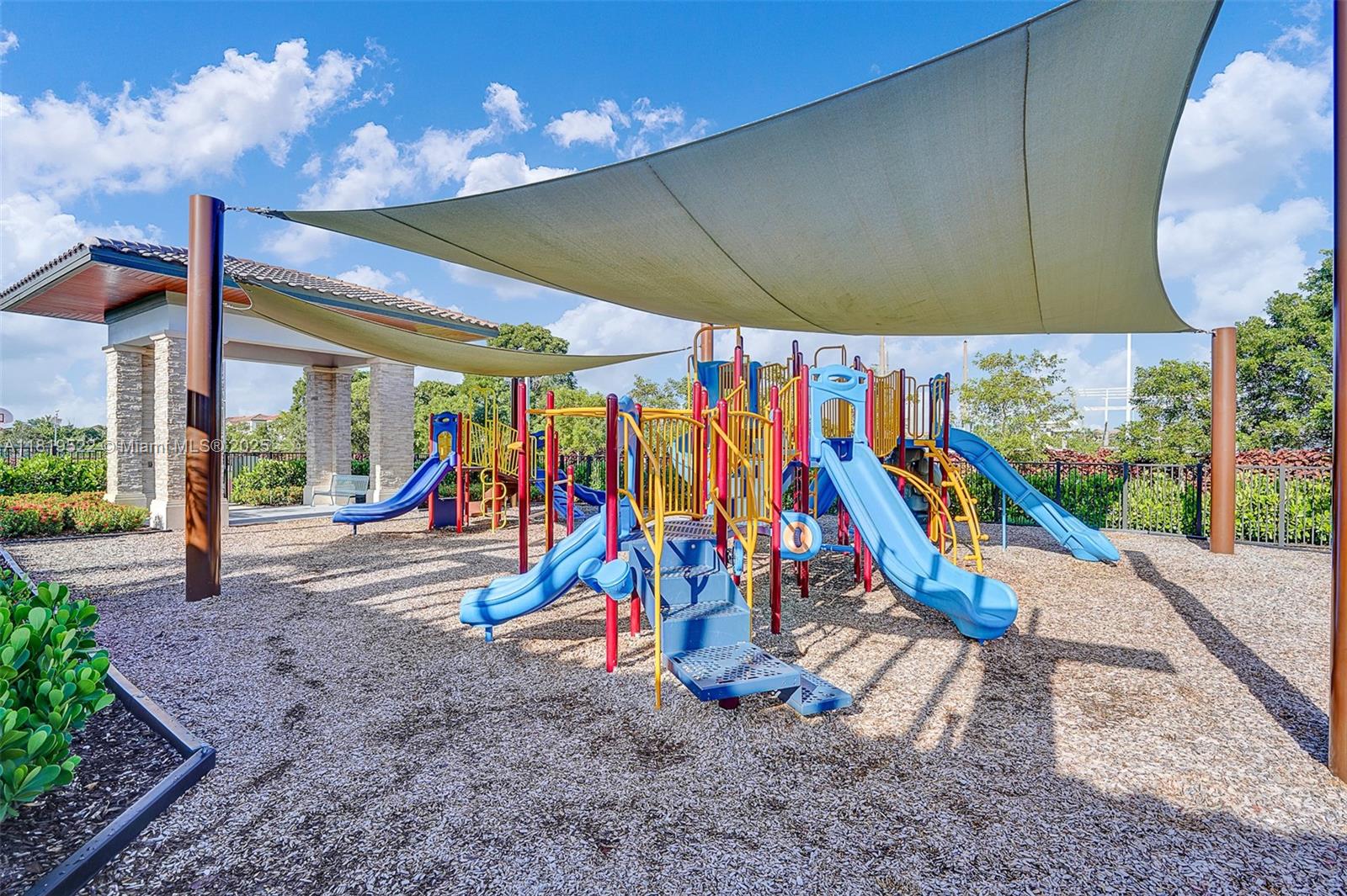 10380 NW 88th Ter, Doral, Florida image 45